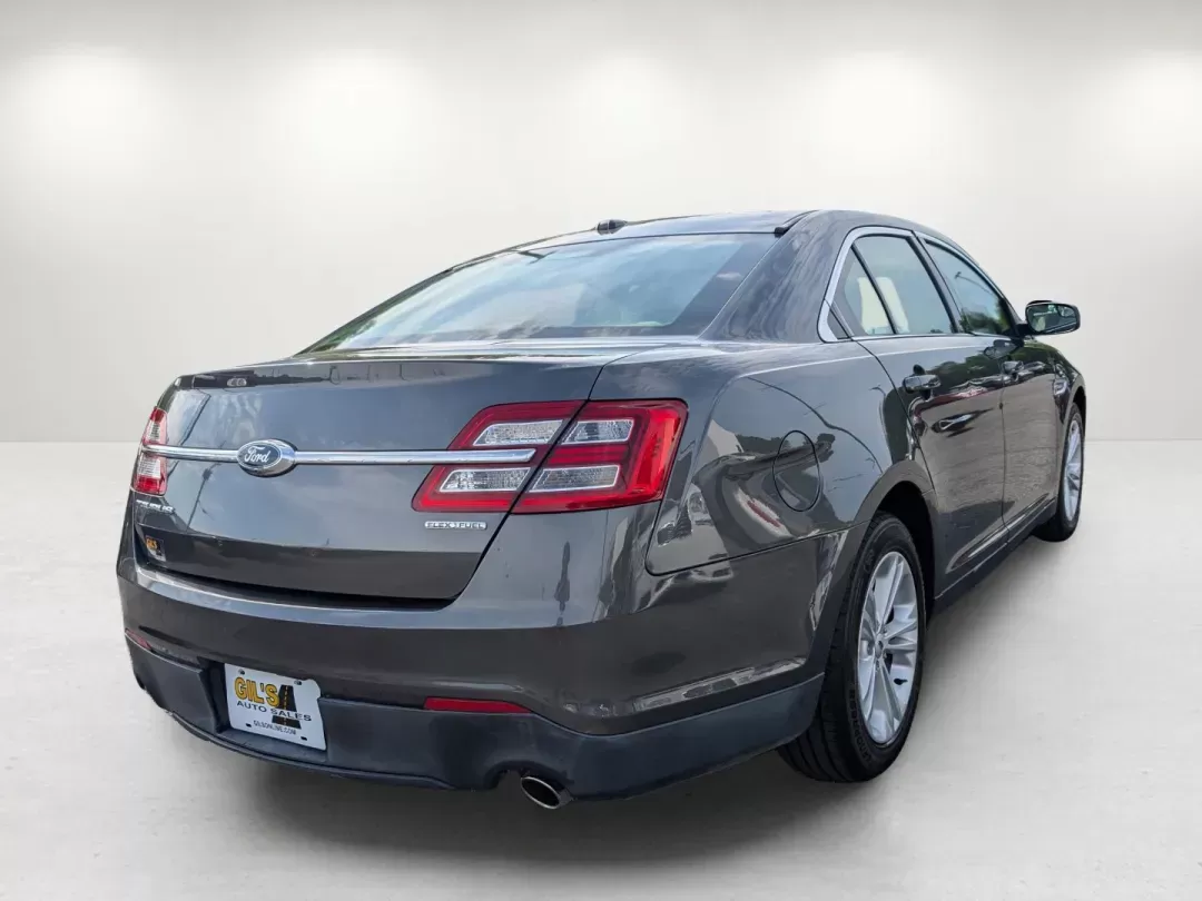 2015 Ford Taurus SE (1FAHP2D82FG) with an Regular Unleaded V-6 3.5 L/213 engine, 6-Speed Automatic w/OD transmission, located at 804 22nd Ave, Phenix City, AL, 36870, (334) 297-1860, 32.484749, -85.024475 - 2015 Ford Taurus SE - Photo#4
