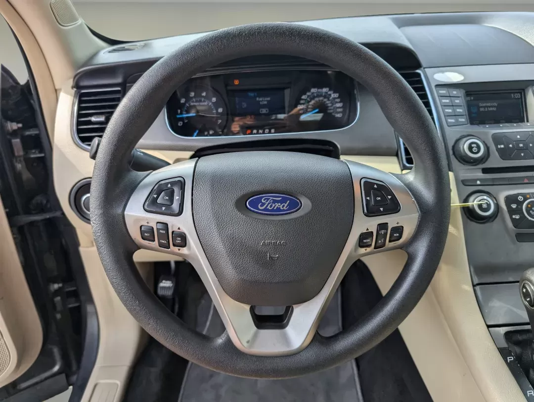 2015 Ford Taurus SE (1FAHP2D82FG) with an Regular Unleaded V-6 3.5 L/213 engine, 6-Speed Automatic w/OD transmission, located at 804 22nd Ave, Phenix City, AL, 36870, (334) 297-1860, 32.484749, -85.024475 - 2015 Ford Taurus SE - Photo#15