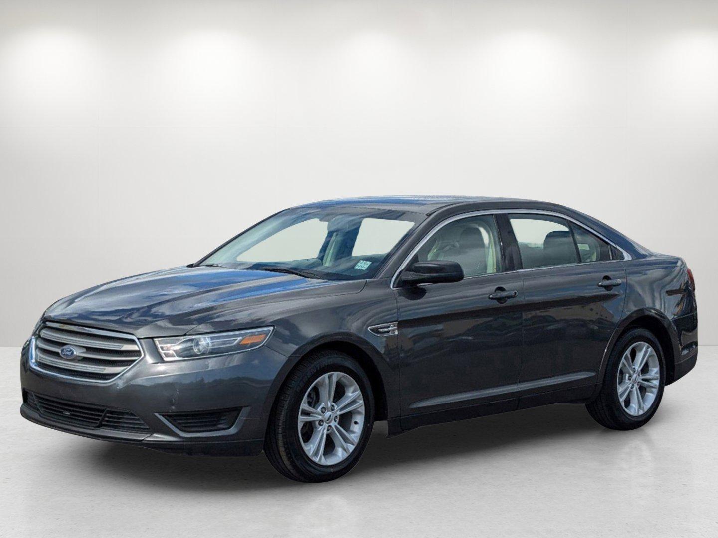 2015 Ford Taurus SE (1FAHP2D82FG) with an Regular Unleaded V-6 3.5 L/213 engine, 6-Speed Automatic w/OD transmission, located at 7000 Northlake Connector, Columbus, GA, 31904, (706) 987-8085, 32.524975, -84.978134 - 2015 Ford Taurus SE - Photo#0