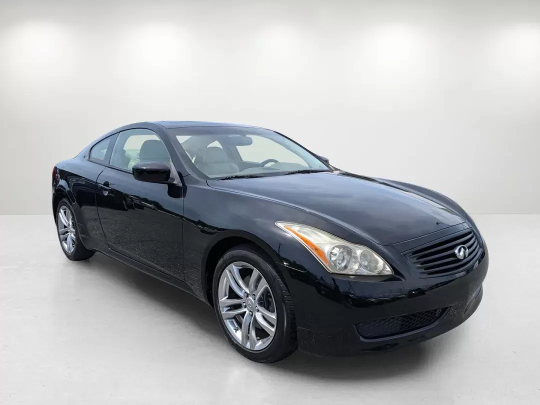 2009 Black Obsidian /Wheat Infiniti G37 Coupe x (JNKCV64F19M) with an Gas V6 3.7L/225 engine, 7-Speed Automatic w/OD transmission, located at 804 22nd Ave, Phenix City, AL, 36870, (334) 297-1860, 32.484749, -85.024475 - 2009 Infiniti G37 Coupe x - Photo#5