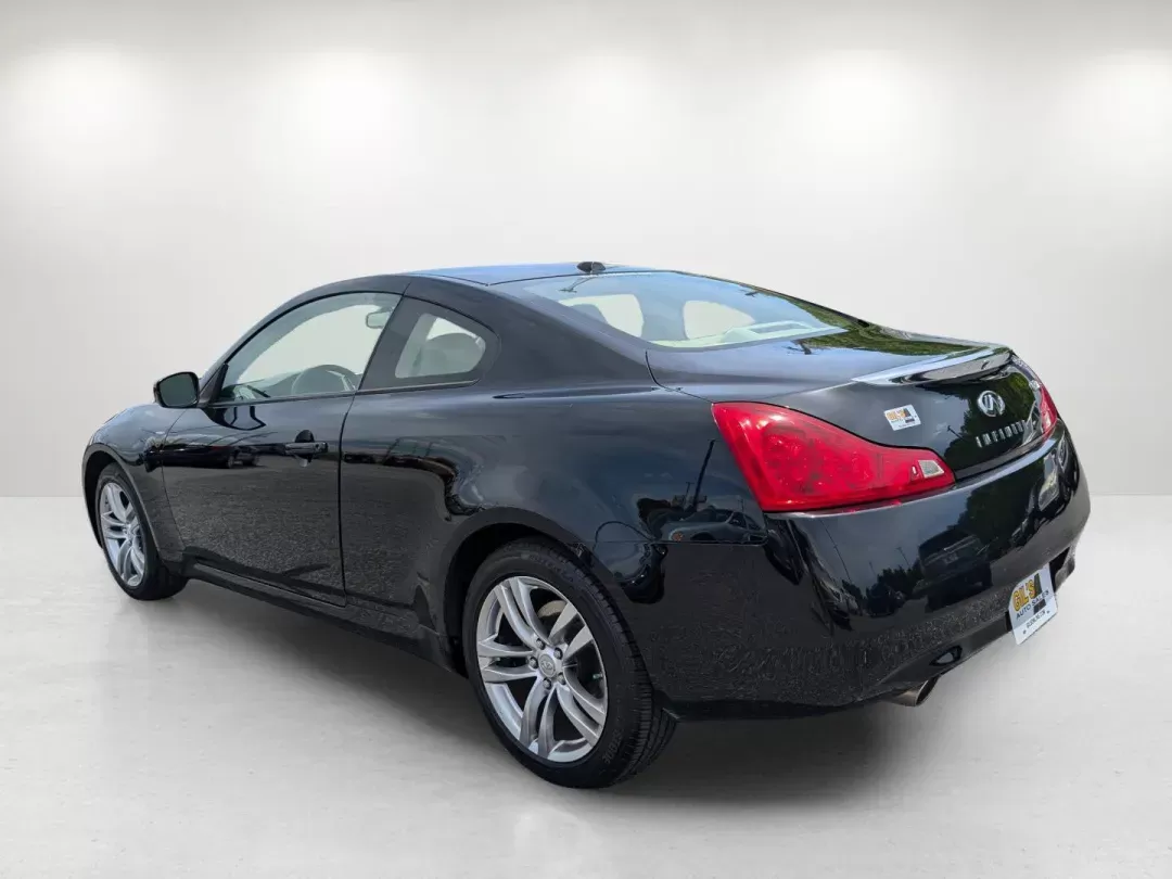2009 Black Obsidian /Wheat Infiniti G37 Coupe x (JNKCV64F19M) with an Gas V6 3.7L/225 engine, 7-Speed Automatic w/OD transmission, located at 804 22nd Ave, Phenix City, AL, 36870, (334) 297-1860, 32.484749, -85.024475 - 2009 Infiniti G37 Coupe x - Photo#6