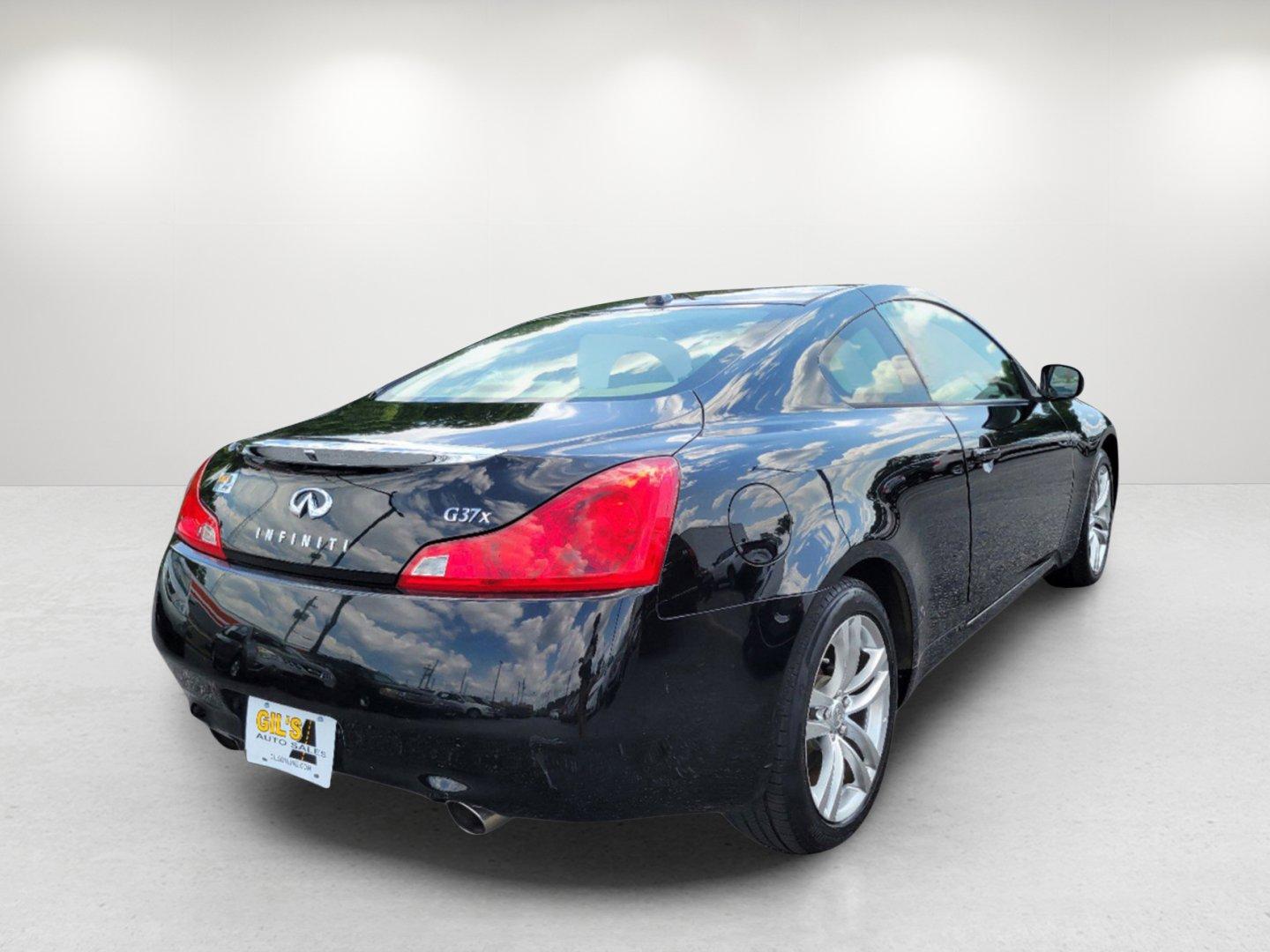 2009 Black Obsidian /Wheat Infiniti G37 Coupe x (JNKCV64F19M) with an Gas V6 3.7L/225 engine, 7-Speed Automatic w/OD transmission, located at 804 22nd Ave, Phenix City, AL, 36870, (334) 297-1860, 32.484749, -85.024475 - 2009 Infiniti G37 Coupe x - Photo#4