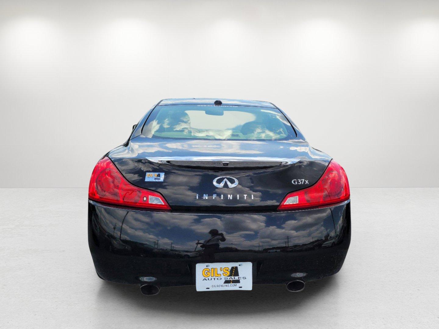 2009 Black Obsidian /Wheat Infiniti G37 Coupe x (JNKCV64F19M) with an Gas V6 3.7L/225 engine, 7-Speed Automatic w/OD transmission, located at 804 22nd Ave, Phenix City, AL, 36870, (334) 297-1860, 32.484749, -85.024475 - 2009 Infiniti G37 Coupe x - Photo#5