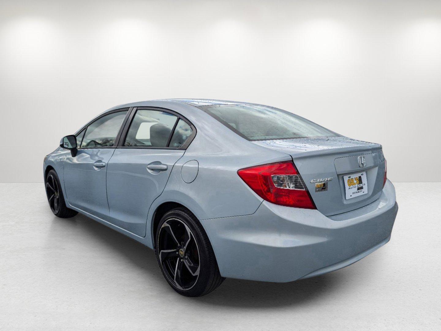 2012 Honda Civic Sdn LX (19XFB2F53CE) with an Gas I4 1.8L/110 engine, 5-Speed Automatic transmission, located at 1430 Gateway Drive, Opelika, AL, 36801, (334) 239-0944, 32.637871, -85.409790 - 2012 Honda Civic Sdn LX - Photo#6