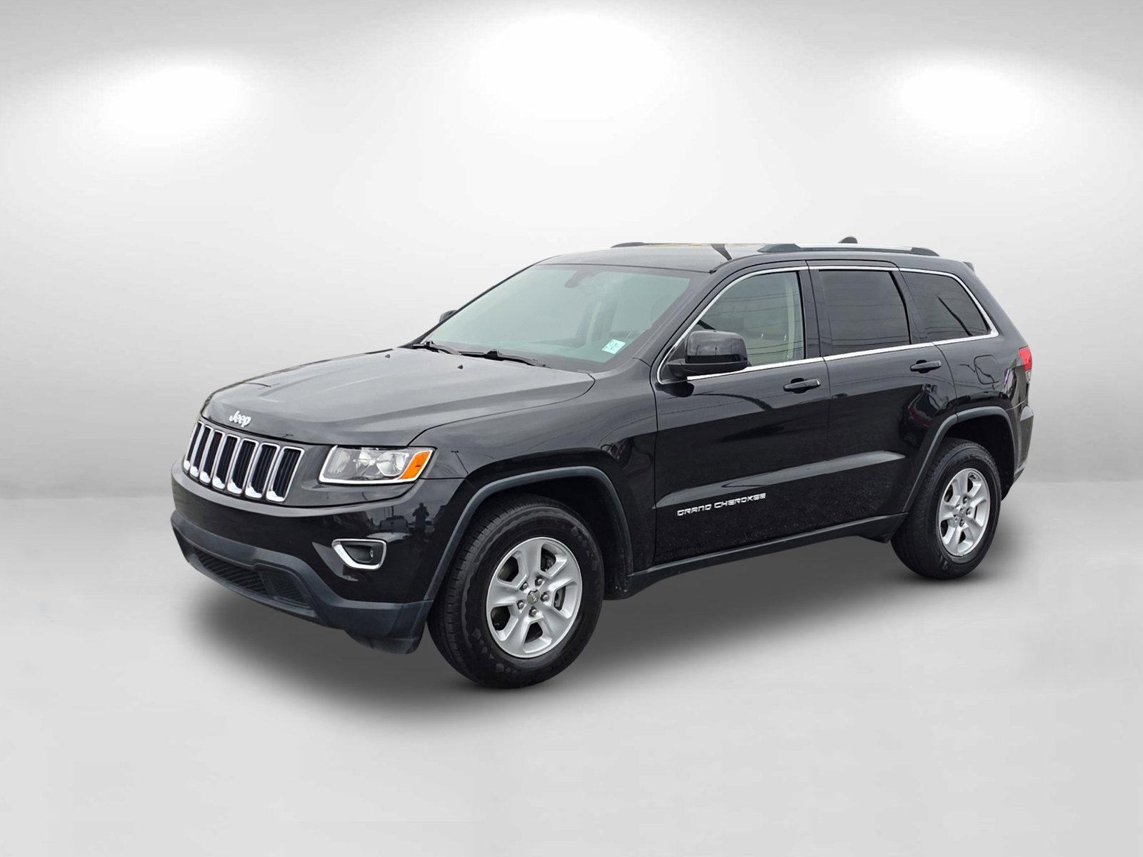 2015 /Lt Frost Beige/Black Jeep Grand Cherokee Laredo (1C4RJEAG1FC) with an Regular Unleaded V-6 3.6 L/220 engine, 8-Speed Automatic w/OD transmission, located at 3959 U.S. 80 W, Phenix City, AL, 36870, (334) 297-4885, 32.469296, -85.135185 - 2015 Jeep Grand Cherokee Laredo - Photo#6