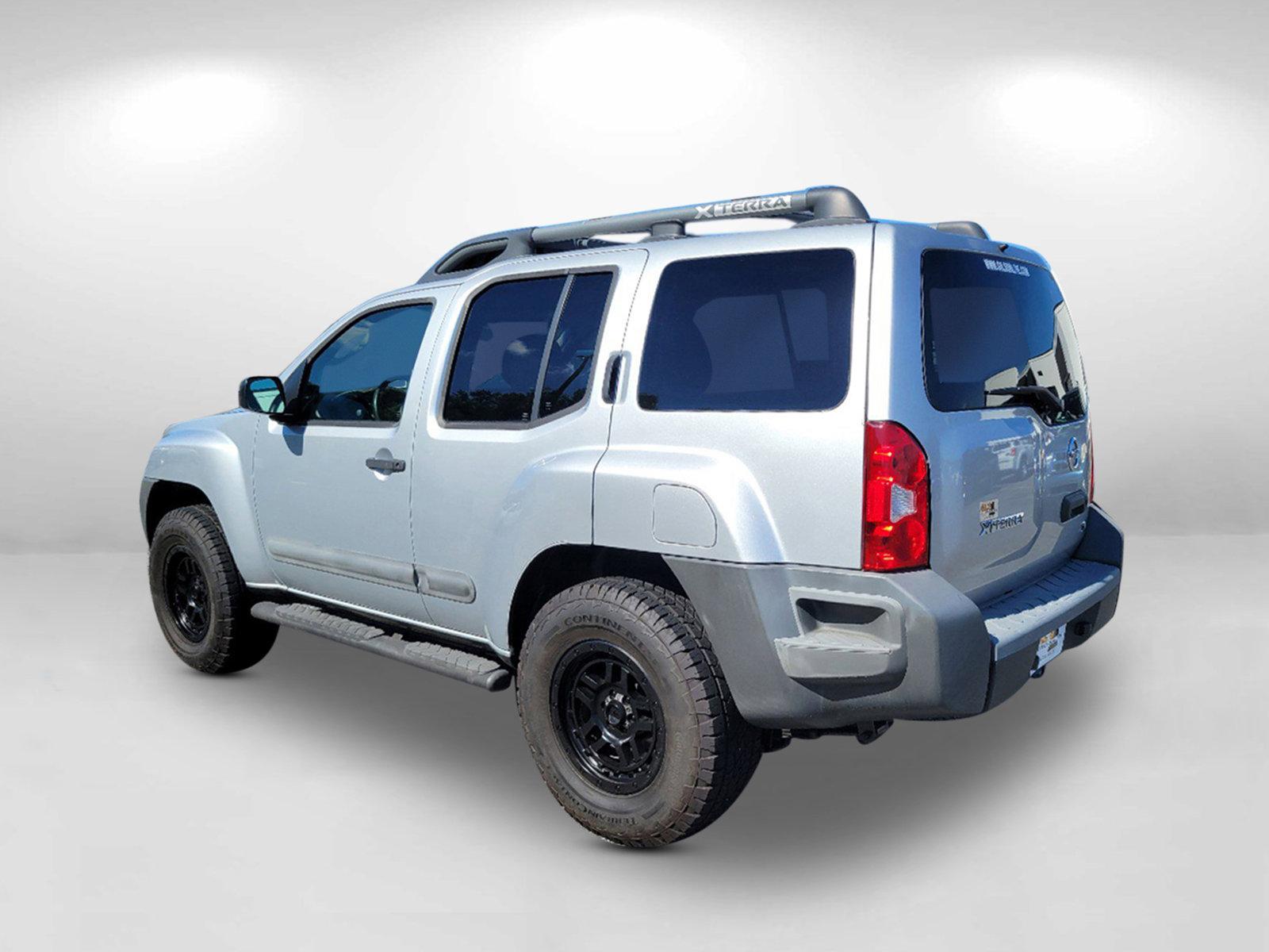 2007 Silver Nissan Xterra (5N1AN08U37C) with an Gas V6 4.0L/241 engine, located at 1430 Gateway Drive, Opelika, AL, 36801, (334) 239-0944, 32.637871, -85.409790 - 2007 Nissan Xterra - Photo#7