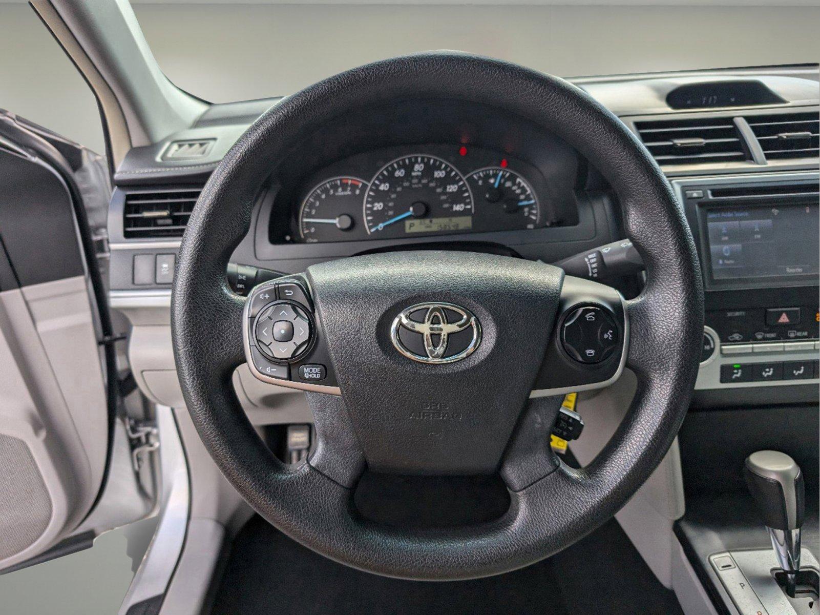 2014 Toyota Camry L (4T1BF1FK4EU) with an Regular Unleaded I-4 2.5 L/152 engine, 6-Speed Automatic w/OD transmission, located at 804 22nd Ave, Phenix City, AL, 36870, (334) 297-1860, 32.484749, -85.024475 - 2014 Toyota Camry L - Photo#13