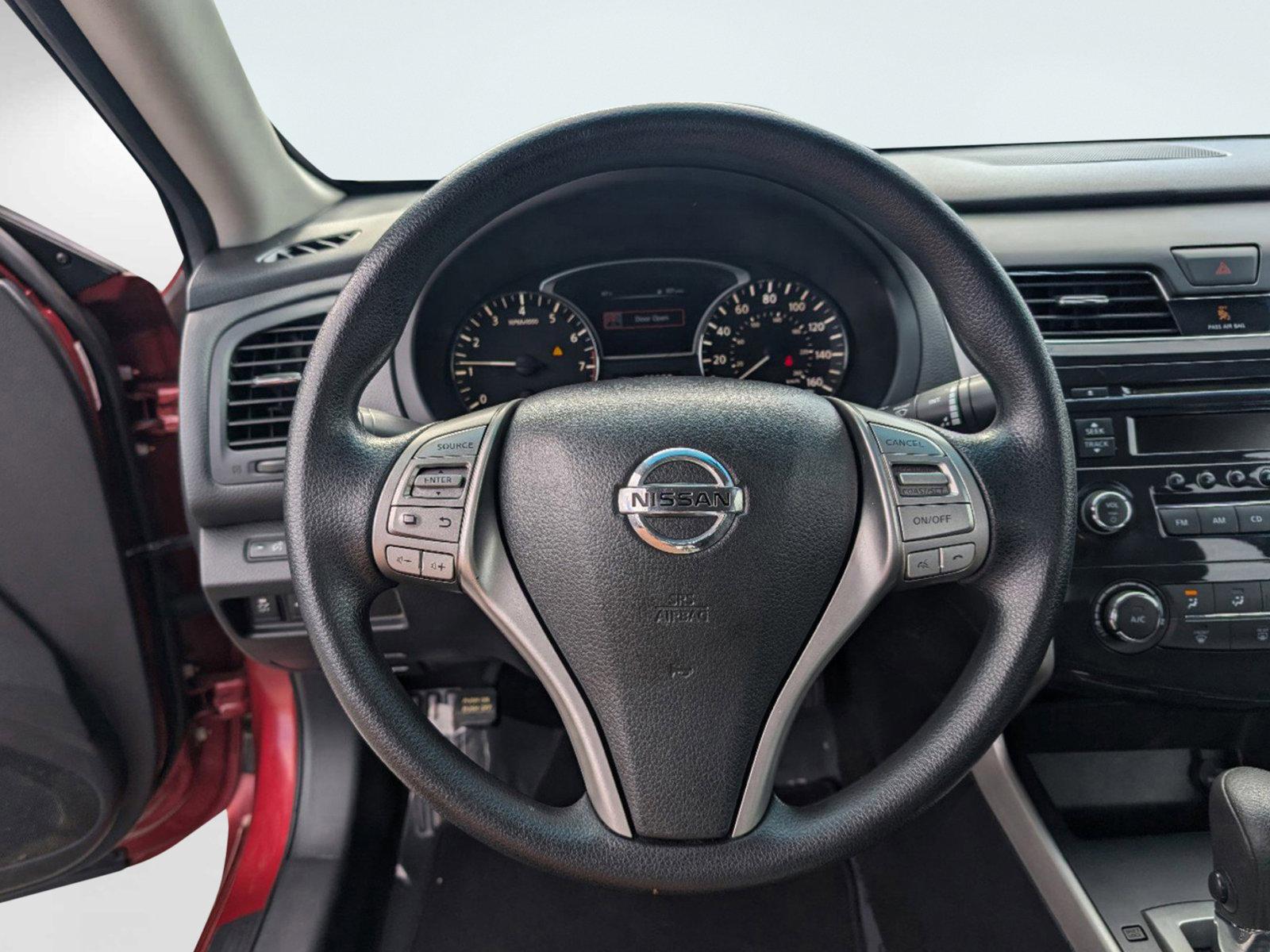 2015 Nissan Altima 2.5 S (1N4AL3AP9FC) with an Regular Unleaded I-4 2.5 L/152 engine, 1-Speed CVT w/OD transmission, located at 7000 Northlake Connector, Columbus, GA, 31904, (706) 987-8085, 32.524975, -84.978134 - 2015 Nissan Altima 2.5 S - Photo#13