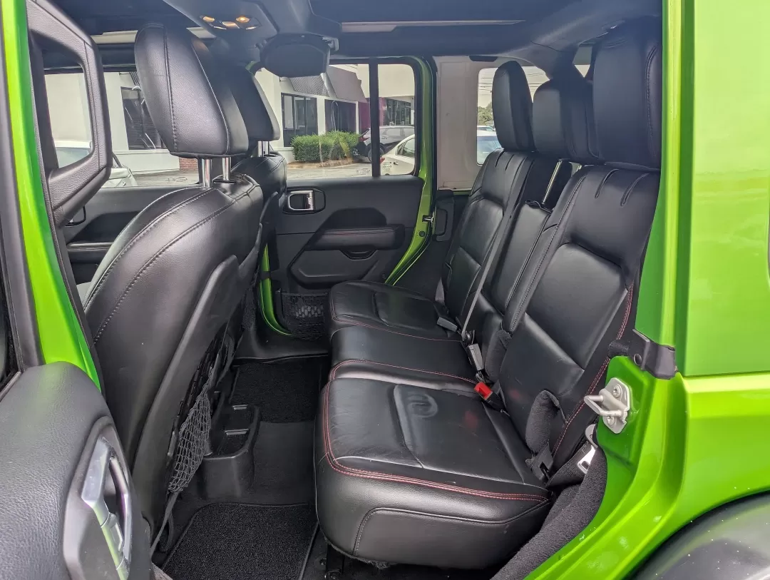 2019 Mojito! Clearcoat /Black Jeep Wrangler Rubicon (1C4HJXFG5KW) with an Other engine, located at 3959 U.S. 80 W, Phenix City, AL, 36870, (334) 297-4885, 32.469296, -85.135185 - 2019 Jeep Wrangler Rubicon - Photo#10