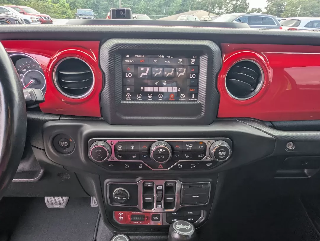 2019 Mojito! Clearcoat /Black Jeep Wrangler Rubicon (1C4HJXFG5KW) with an Other engine, located at 3959 U.S. 80 W, Phenix City, AL, 36870, (334) 297-4885, 32.469296, -85.135185 - 2019 Jeep Wrangler Rubicon - Photo#13