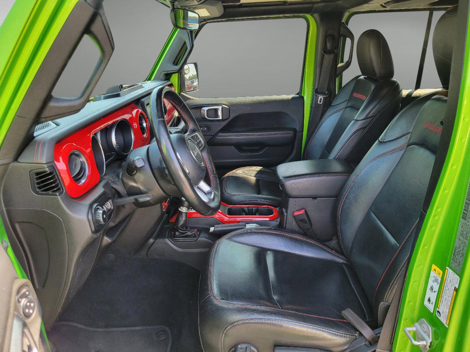 2019 Mojito! Clearcoat /Black Jeep Wrangler Unlimited Rubicon (1C4HJXFG5KW) with an Regular Unleaded V-6 3.6 L/220 engine, 8-Speed Automatic w/OD transmission, located at 7000 Northlake Connector, Columbus, GA, 31904, (706) 987-8085, 32.524975, -84.978134 - 2019 Jeep Wrangler Unlimited Rubicon - Photo#9