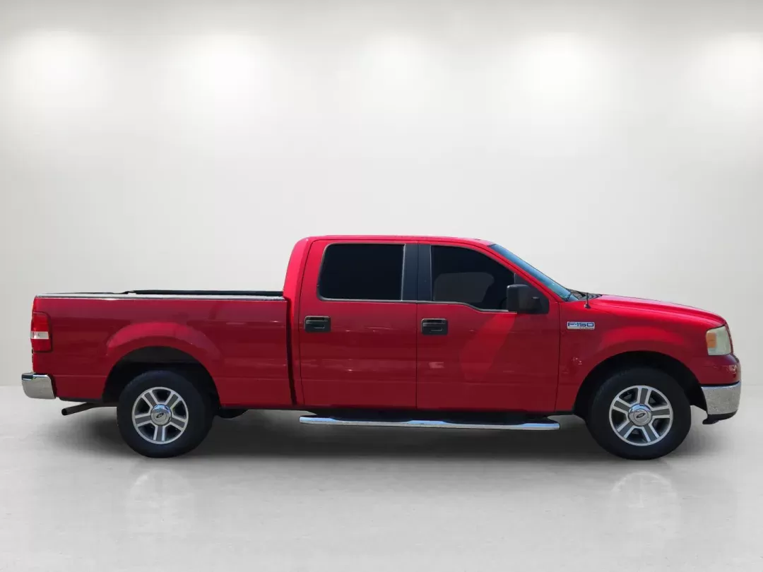 2006 Ford F-150 XLT (1FTRW12W86F) with an Other engine, located at 3959 U.S. 80 W, Phenix City, AL, 36870, (334) 297-4885, 32.469296, -85.135185 - **Unleash the Adventure: 2006 Ford F-150 XLT - Your Perfect Pickup!**<br /> <br /> Are you ready to elevate your lifestyle with a vehicle that can keep up with your ambitions? Introducing the 2006 Ford F-150 XLT, available now at Gils Auto in Phenix City, AL. This robust crew cab pickup is not just - Photo#3