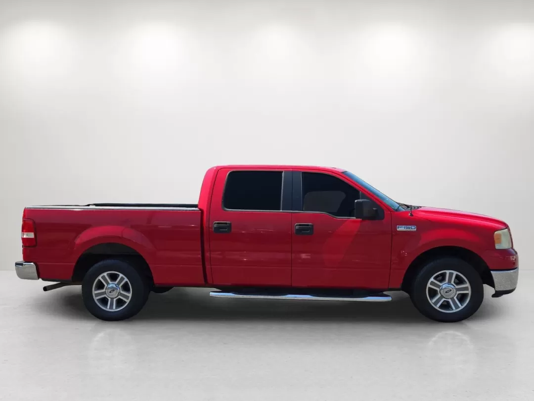 2006 Ford F-150 XLT (1FTRW12W86F) with an Other engine, located at 5115 14th Ave., Columbus, GA, 31904, (706) 323-0345, 32.511494, -84.971046 - **Rev Up Your Adventures with the 2006 Ford F-150 XLT in Phenix City, AL!**<br /> <br /> Are you searching for a reliable and versatile truck that can handle everything from family road trips to weekend adventures? Look no further! At Gils Auto, located at 3959 U.S. 80 W, Phenix City, AL, we proudly - Photo#3