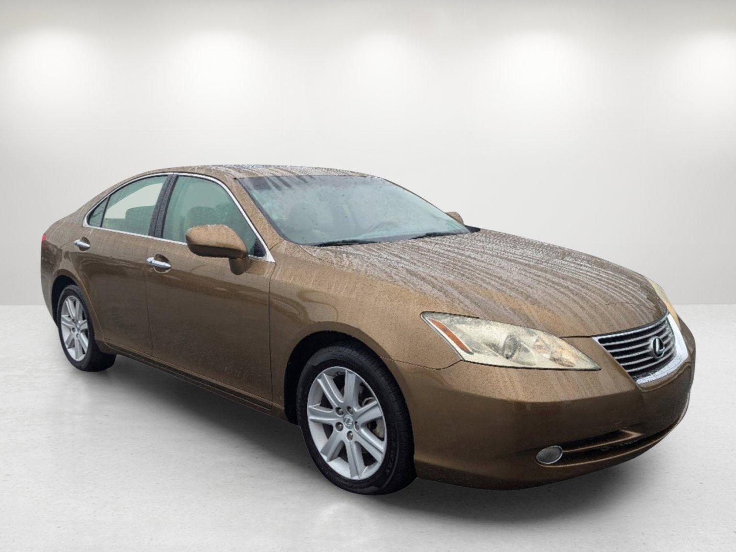 2007 Lexus ES 350 (JTHBJ46G972) with an Gas V6 3.5L/210 engine, 6-Speed Automatic transmission, located at 7000 Northlake Connector, Columbus, GA, 31904, (706) 987-8085, 32.524975, -84.978134 - 2007 Lexus ES 350 - Photo#2