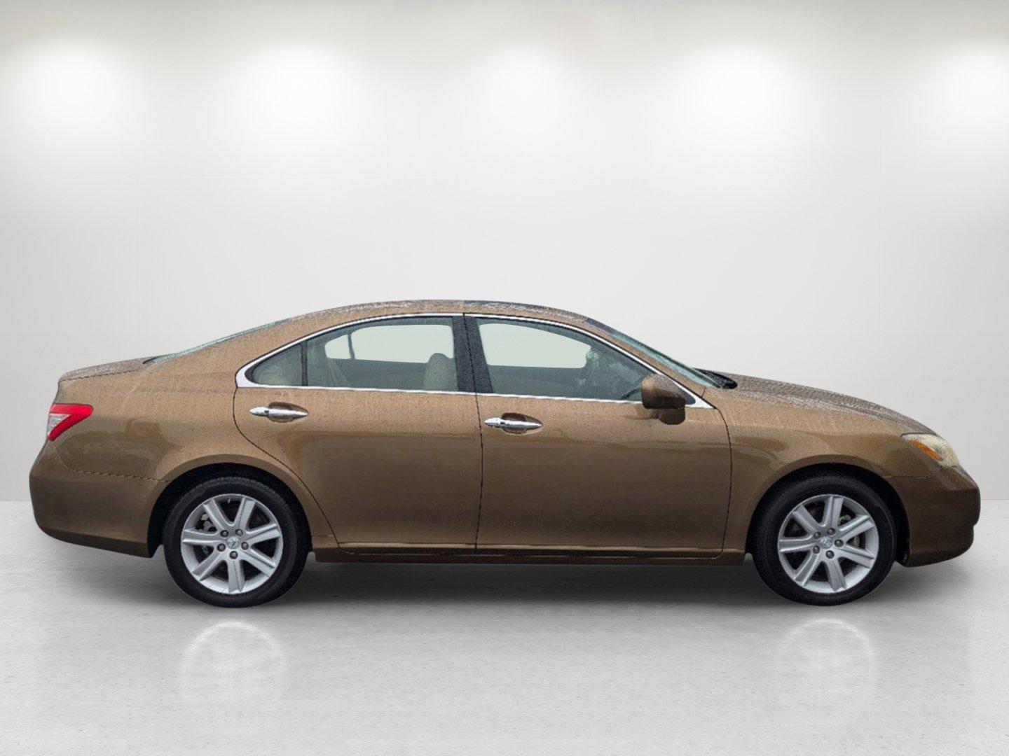 2007 Lexus ES 350 (JTHBJ46G972) with an Gas V6 3.5L/210 engine, 6-Speed Automatic transmission, located at 7000 Northlake Connector, Columbus, GA, 31904, (706) 987-8085, 32.524975, -84.978134 - 2007 Lexus ES 350 - Photo#3