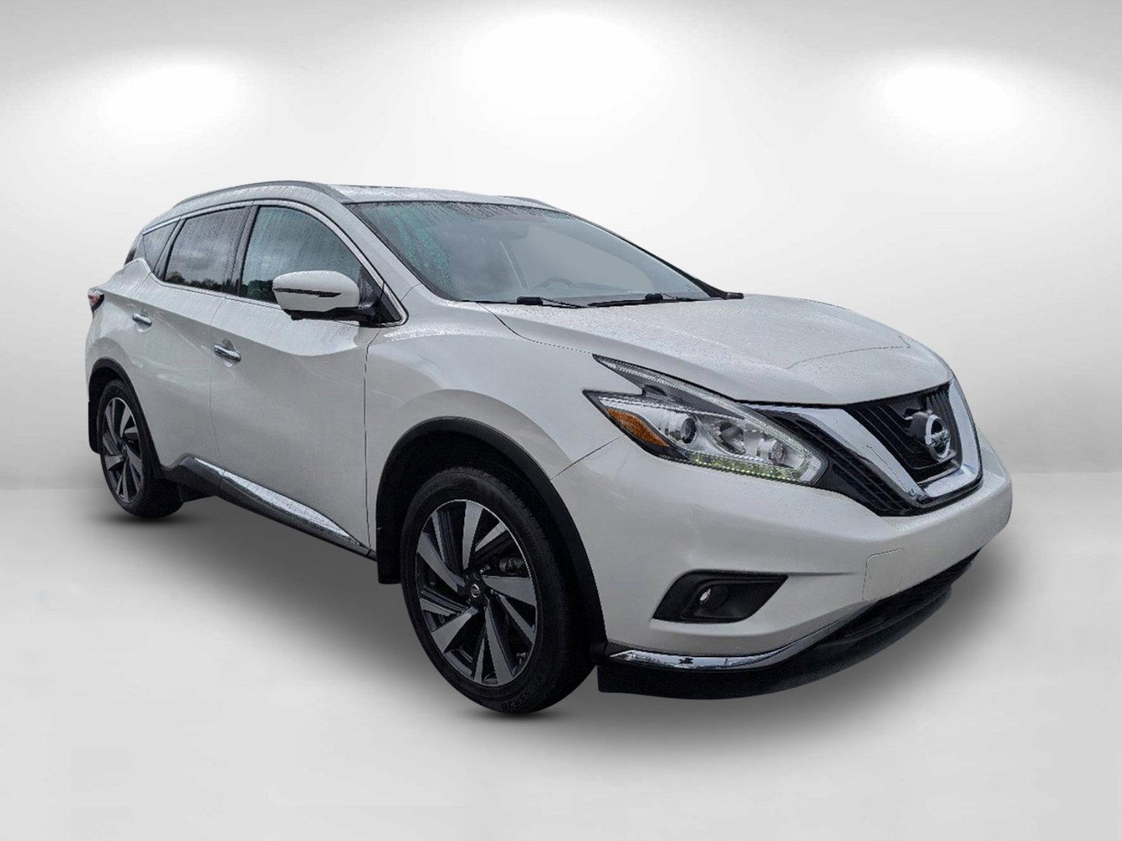 2017 /Graphite Nissan Murano Platinum (5N1AZ2MG0HN) with an Regular Unleaded V-6 3.5 L/213 engine, 1-Speed CVT w/OD transmission, located at 3959 U.S. 80 W, Phenix City, AL, 36870, (334) 297-4885, 32.469296, -85.135185 - 2017 Nissan Murano Platinum - Photo#2