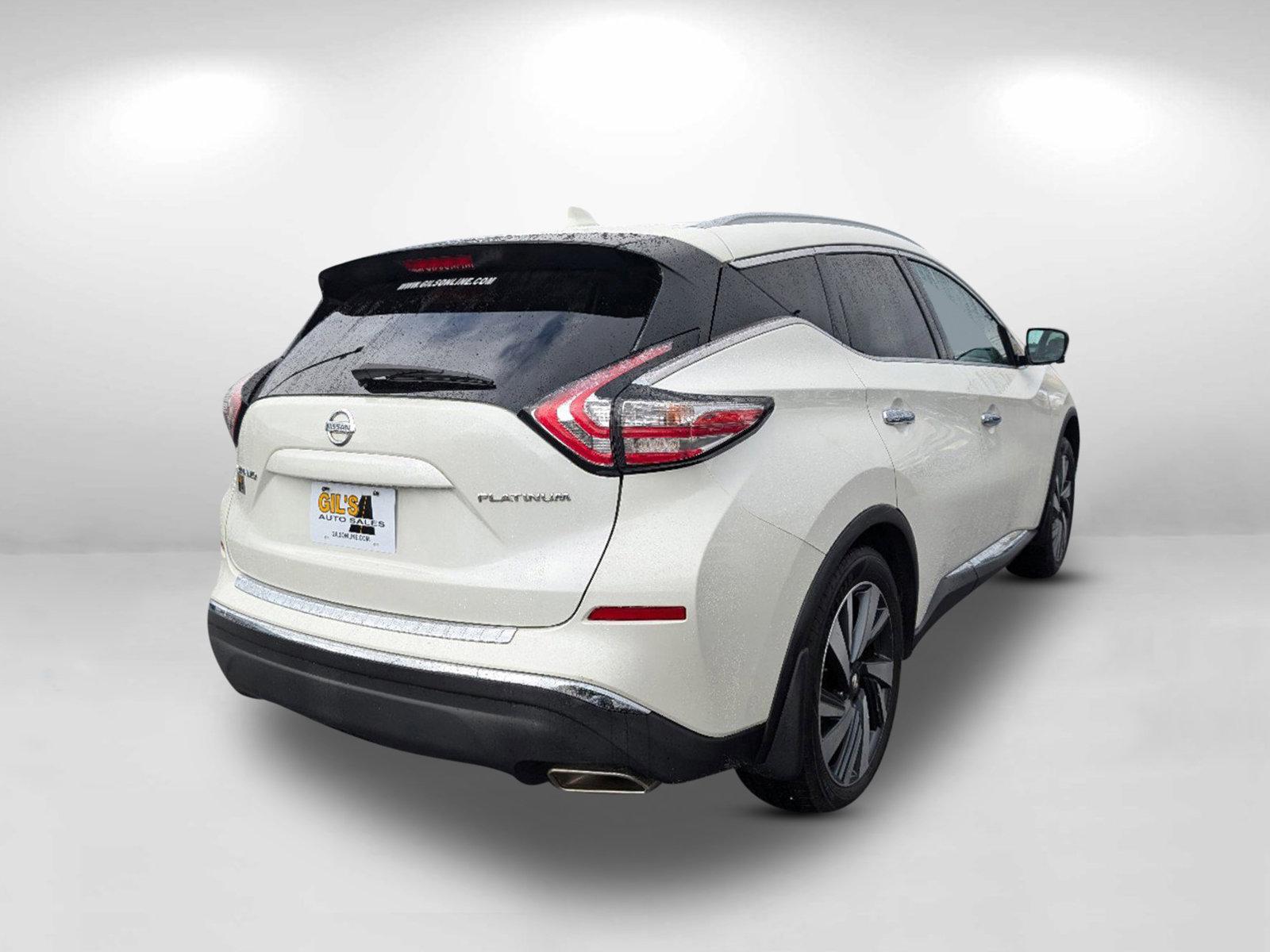 2017 /Graphite Nissan Murano Platinum (5N1AZ2MG0HN) with an Regular Unleaded V-6 3.5 L/213 engine, 1-Speed CVT w/OD transmission, located at 3959 U.S. 80 W, Phenix City, AL, 36870, (334) 297-4885, 32.469296, -85.135185 - 2017 Nissan Murano Platinum - Photo#4