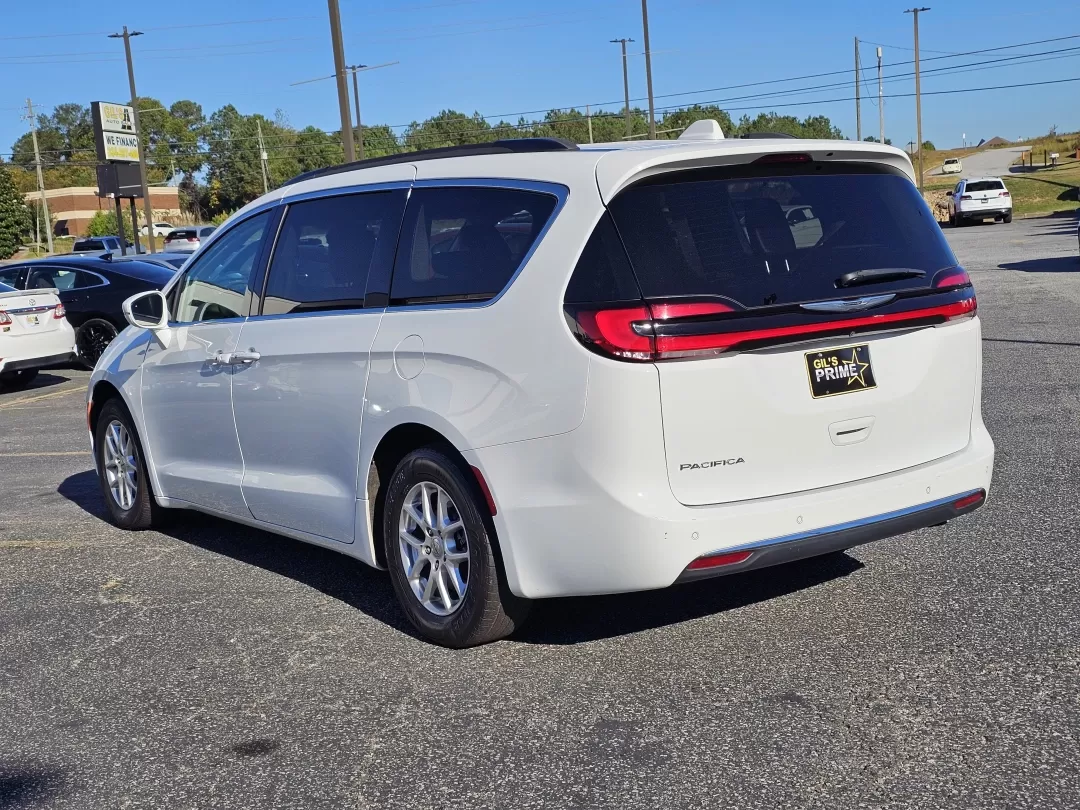 2022 Bright White Clearcoat /Black/Alloy/Black Chrysler Pacifica Touring L (2C4RC1BG2NR) with an Other engine, located at 3959 U.S. 80 W, Phenix City, AL, 36870, (334) 297-4885, 32.469296, -85.135185 - ### Elevate Your Family Adventures with the 2022 Chrysler Pacifica at Gils Auto - Phenix City!<br /> <br /> Are you ready to transform your family outings and daily commutes into extraordinary journeys? The 2022 Chrysler Pacifica is here to elevate your adventures, making it the perfect vehicle for - Photo#6