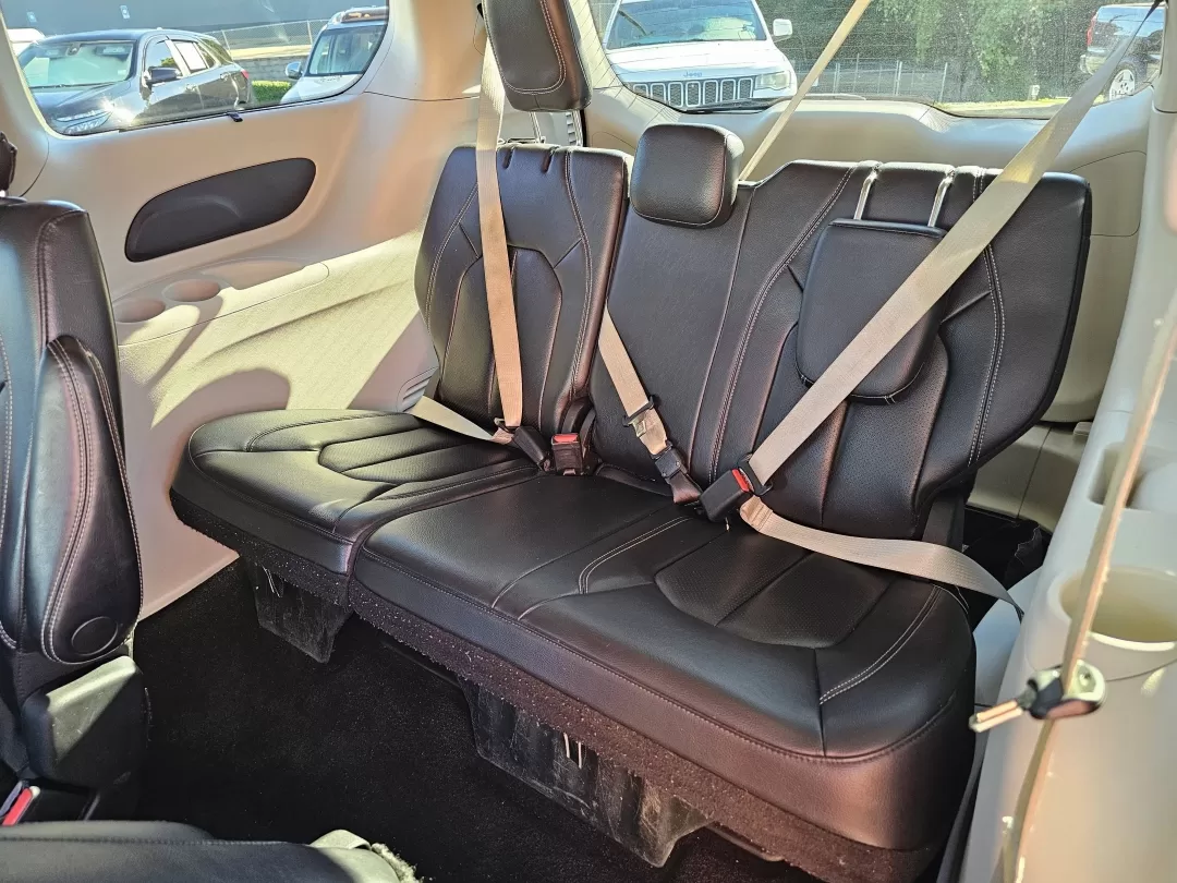 2022 Bright White Clearcoat /Black/Alloy/Black Chrysler Pacifica Touring L (2C4RC1BG2NR) with an Other engine, located at 3959 U.S. 80 W, Phenix City, AL, 36870, (334) 297-4885, 32.469296, -85.135185 - ### Elevate Your Family Adventures with the 2022 Chrysler Pacifica at Gils Auto - Phenix City!<br /> <br /> Are you ready to transform your family outings and daily commutes into extraordinary journeys? The 2022 Chrysler Pacifica is here to elevate your adventures, making it the perfect vehicle for - Photo#14