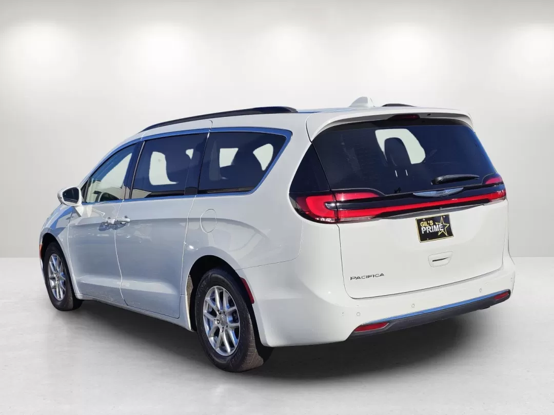 2022 Bright White Clearcoat /Black/Alloy/Black Chrysler Pacifica Touring L (2C4RC1BG2NR) with an Other engine, located at 3959 U.S. 80 W, Phenix City, AL, 36870, (334) 297-4885, 32.469296, -85.135185 - ### Elevate Your Family Adventures with the 2022 Chrysler Pacifica at Gils Auto - Phenix City!<br /> <br /> Are you ready to transform your family outings and daily commutes into extraordinary journeys? The 2022 Chrysler Pacifica is here to elevate your adventures, making it the perfect vehicle for - Photo#7