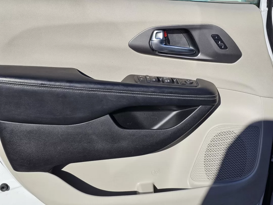 2022 Bright White Clearcoat /Black/Alloy/Black Chrysler Pacifica Touring L (2C4RC1BG2NR) with an Other engine, located at 3959 U.S. 80 W, Phenix City, AL, 36870, (334) 297-4885, 32.469296, -85.135185 - ### Elevate Your Family Adventures with the 2022 Chrysler Pacifica at Gils Auto - Phenix City!<br /> <br /> Are you ready to transform your family outings and daily commutes into extraordinary journeys? The 2022 Chrysler Pacifica is here to elevate your adventures, making it the perfect vehicle for - Photo#9