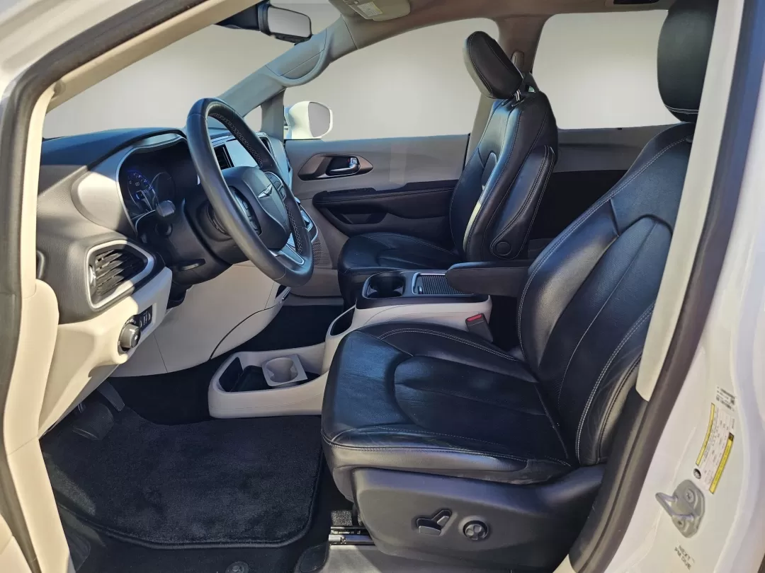 2022 Bright White Clearcoat /Black/Alloy/Black Chrysler Pacifica Touring L (2C4RC1BG2NR) with an Other engine, located at 3959 U.S. 80 W, Phenix City, AL, 36870, (334) 297-4885, 32.469296, -85.135185 - ### Elevate Your Family Adventures with the 2022 Chrysler Pacifica at Gils Auto - Phenix City!<br /> <br /> Are you ready to transform your family outings and daily commutes into extraordinary journeys? The 2022 Chrysler Pacifica is here to elevate your adventures, making it the perfect vehicle for - Photo#10