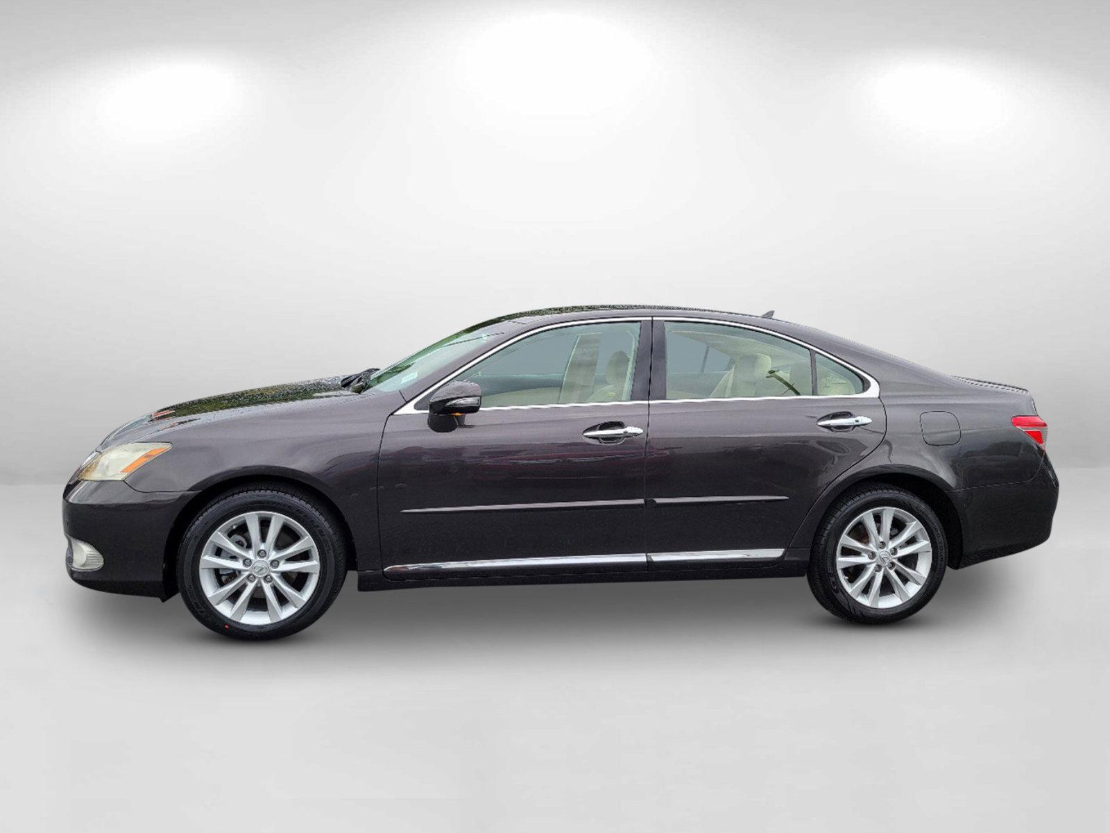 2011 Gray Lexus ES 350 (JTHBK1EG5B2) with an Gas V6 3.5L/210 engine, 6-Speed Automatic transmission, located at 7000 Northlake Connector, Columbus, GA, 31904, (706) 987-8085, 32.524975, -84.978134 - 2011 Lexus ES 350 - Photo#7