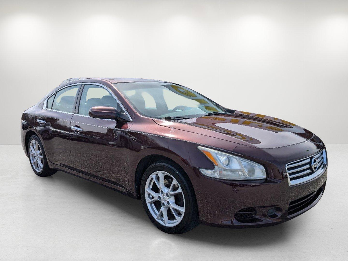 2014 /Charcoal Nissan Maxima 3.5 S (1N4AA5AP8EC) with an Premium Unleaded V-6 3.5 L/213 engine, 1-Speed CVT w/OD transmission, located at 3959 U.S. 80 W, Phenix City, AL, 36870, (334) 297-4885, 32.469296, -85.135185 - 2014 Nissan Maxima 3.5 S - Photo#2