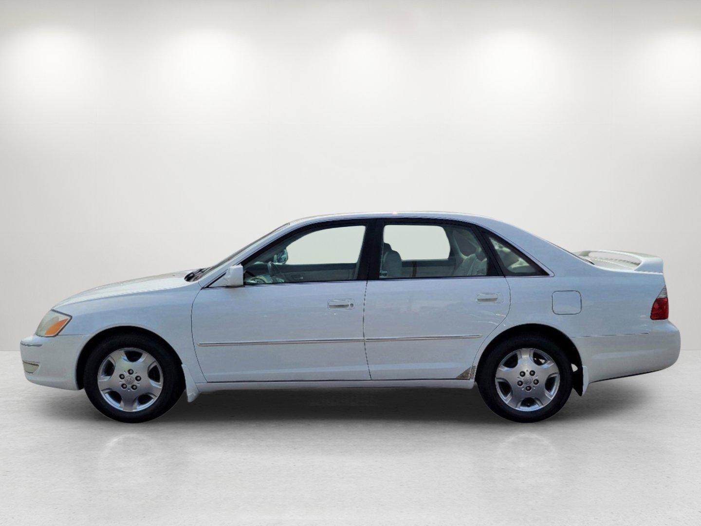 2003 White Toyota Avalon XLS (4T1BF28B23U) with an Gas V6 3.0L/183 engine, 4-Speed Automatic w/OD transmission, located at 7000 Northlake Connector, Columbus, GA, 31904, (706) 987-8085, 32.524975, -84.978134 - 2003 Toyota Avalon XLS - Photo#7