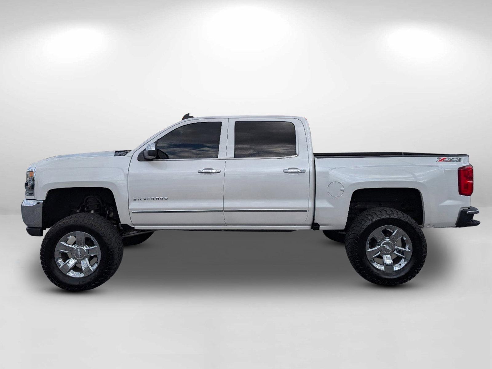 2018 /Cocoa/Dune Chevrolet Silverado 1500 LTZ (3GCUKSEJ0JG) with an Gas V8 6.2L/376 engine, 8-Speed Automatic transmission, located at 1430 Gateway Drive, Opelika, AL, 36801, (334) 239-0944, 32.637871, -85.409790 - 2018 Chevrolet Silverado 1500 LTZ - Photo#7