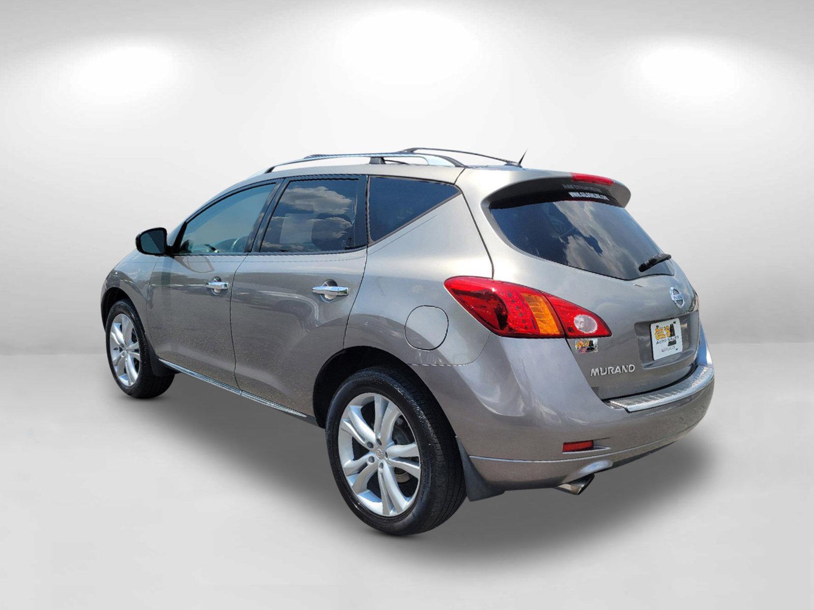 2010 Platinum Graphite /Black Nissan Murano LE (JN8AZ1MUXAW) with an Gas V6 3.5L/ engine, 1-Speed Continuously Variable Automatic (CVT) transmission, located at 3959 U.S. 80 W, Phenix City, AL, 36870, (334) 297-4885, 32.469296, -85.135185 - 2010 Nissan Murano LE - Photo#6