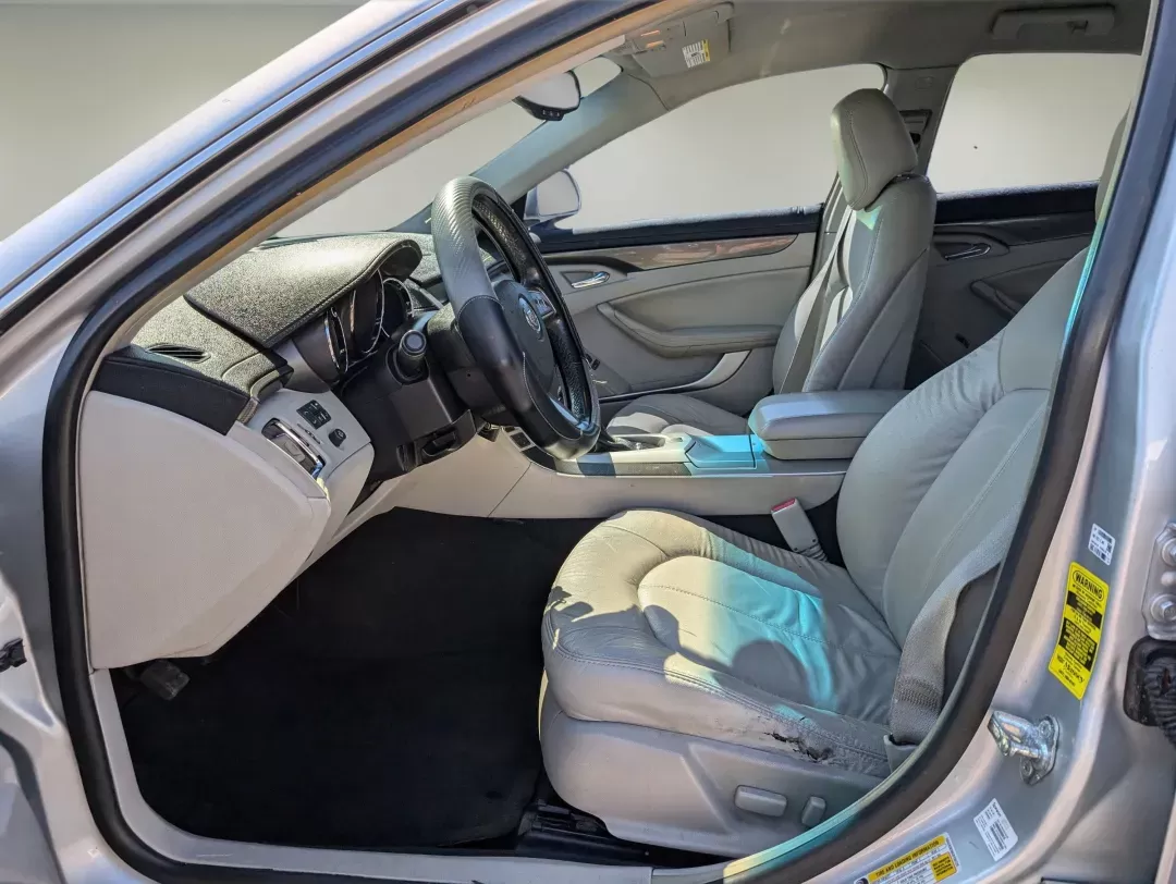 2012 /Light Titanium/Ebony Cadillac CTS Sedan (1G6DA5E56C0) with an Gas V6 3.0L/183 engine, 6-Speed Automatic transmission, located at 804 22nd Ave, Phenix City, AL, 36870, (334) 297-1860, 32.484749, -85.024475 - 2012 Cadillac CTS Sedan - Photo#8