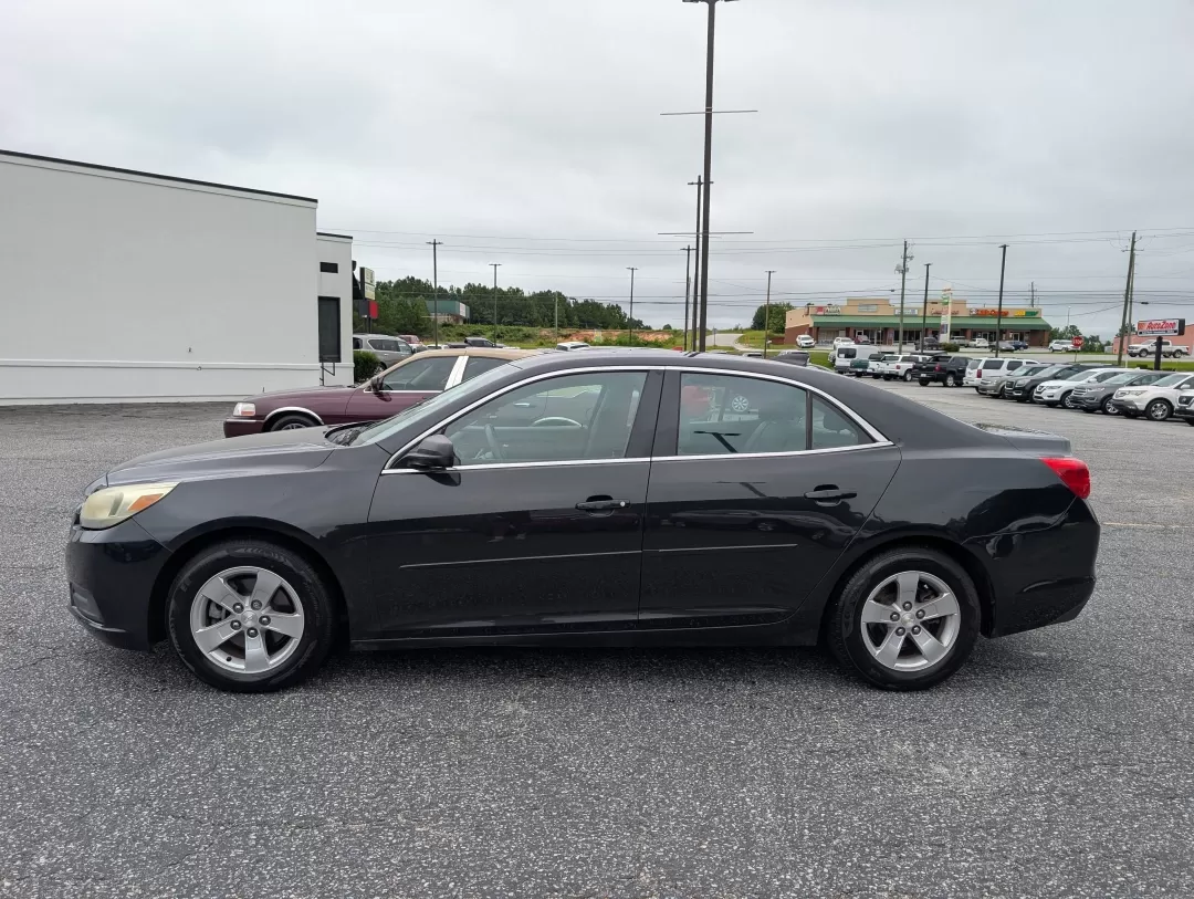 2015 Black Granite Metallic /Jet Black/Titanium Chevrolet Malibu LS (1G11B5SL8FF) with an Other engine, located at 3959 U.S. 80 W, Phenix City, AL, 36870, (334) 297-4885, 32.469296, -85.135185 - 2015 Chevrolet Malibu LS - Photo#7