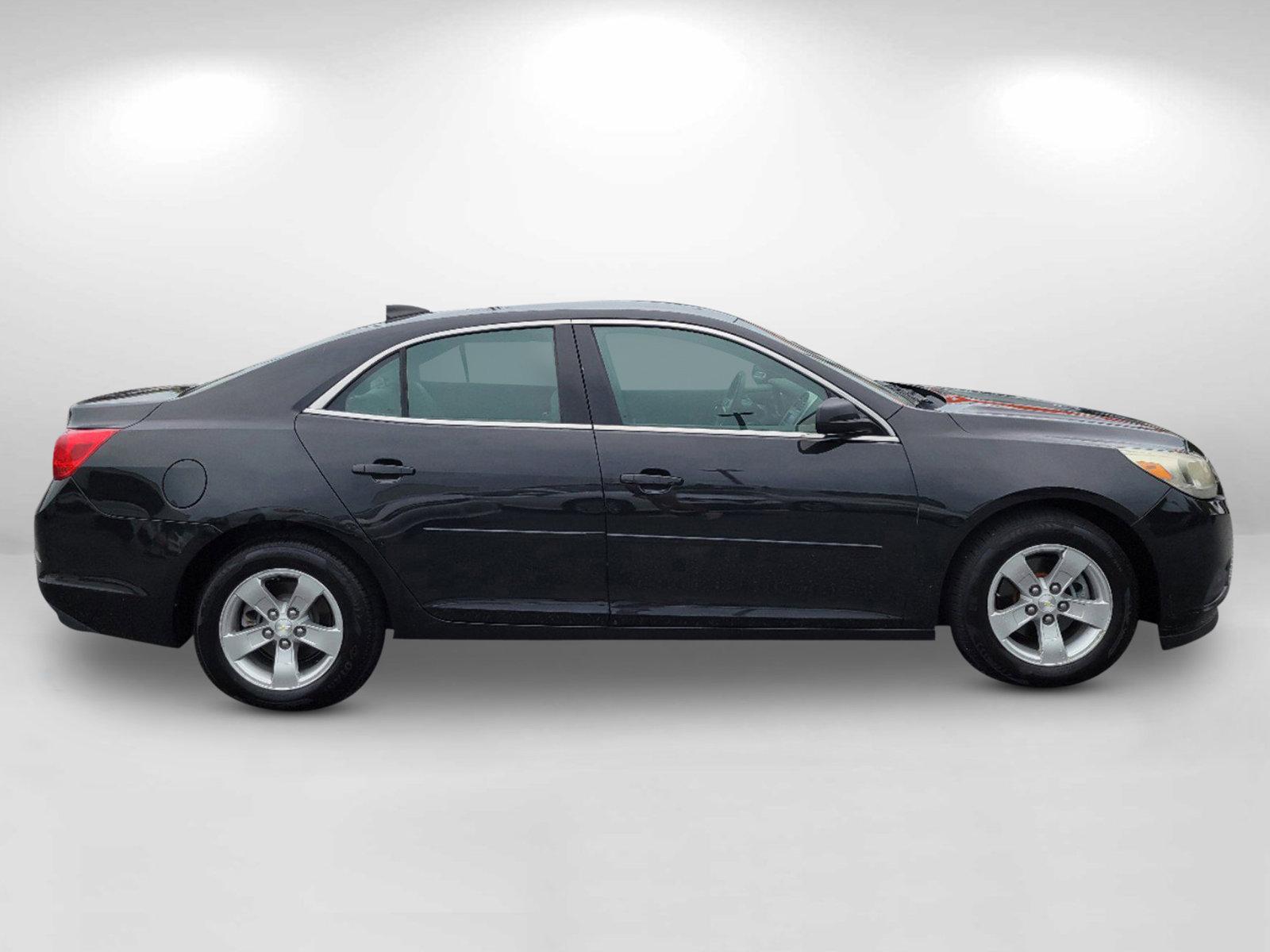 2015 Black Granite Metallic /Jet Black/Titanium Chevrolet Malibu LS (1G11B5SL8FF) with an Gas I4 2.5L/150 engine, 6-Speed Automatic transmission, located at 3959 U.S. 80 W, Phenix City, AL, 36870, (334) 297-4885, 32.469296, -85.135185 - 2015 Chevrolet Malibu LS - Photo#3