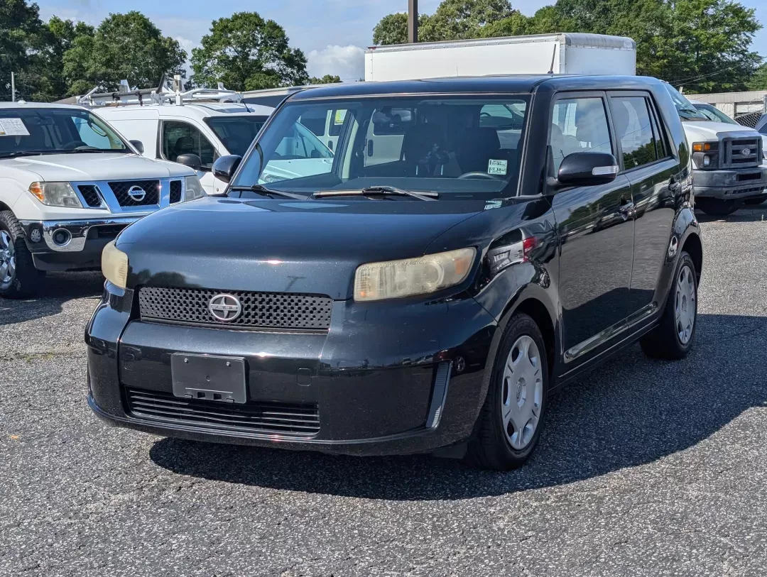 2009 Black Scion xB (JTLKE50E991) with an Gas I4 2.4L/144 engine, 4-Speed Automatic transmission, located at 3959 U.S. 80 W, Phenix City, AL, 36870, (334) 297-4885, 32.469296, -85.135185 - 2009 Scion xB - Photo#1