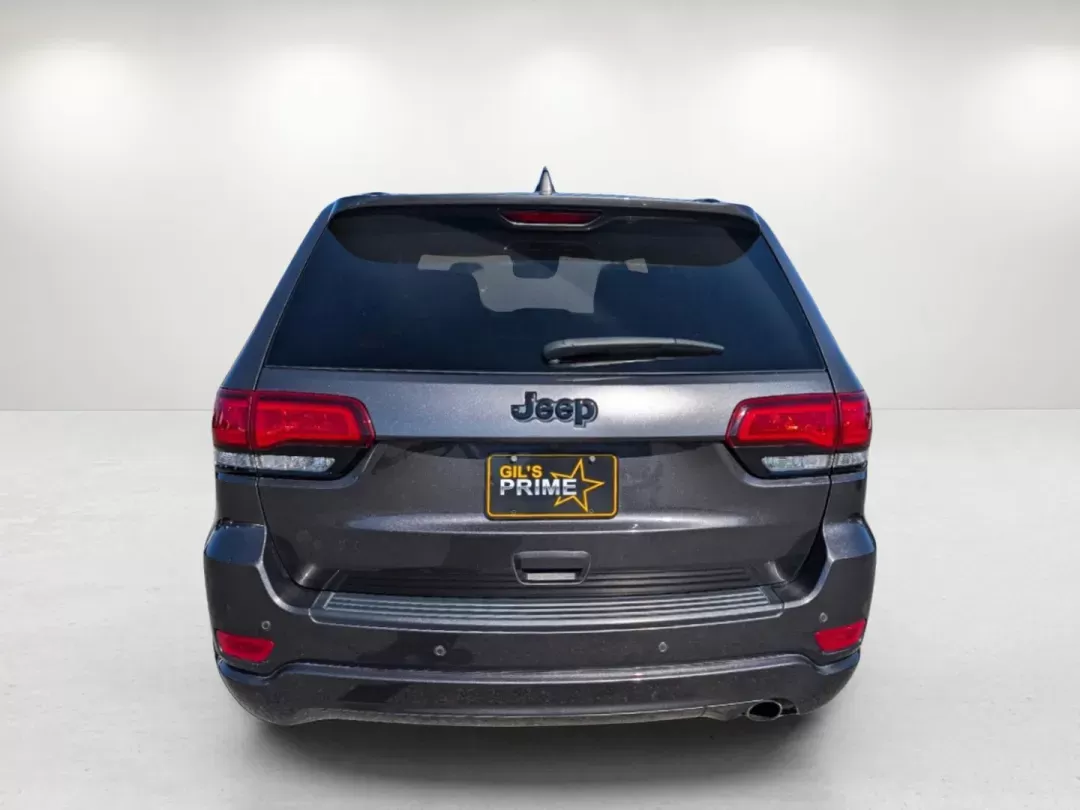 2020 /Black Jeep Grand Cherokee Altitude (1C4RJEAG5LC) with an Regular Unleaded V-6 3.6 L/220 engine, 8-Speed Automatic w/OD transmission, located at 804 22nd Ave, Phenix City, AL, 36870, (334) 297-1860, 32.484749, -85.024475 - 2020 Jeep Grand Cherokee Altitude - Photo#5