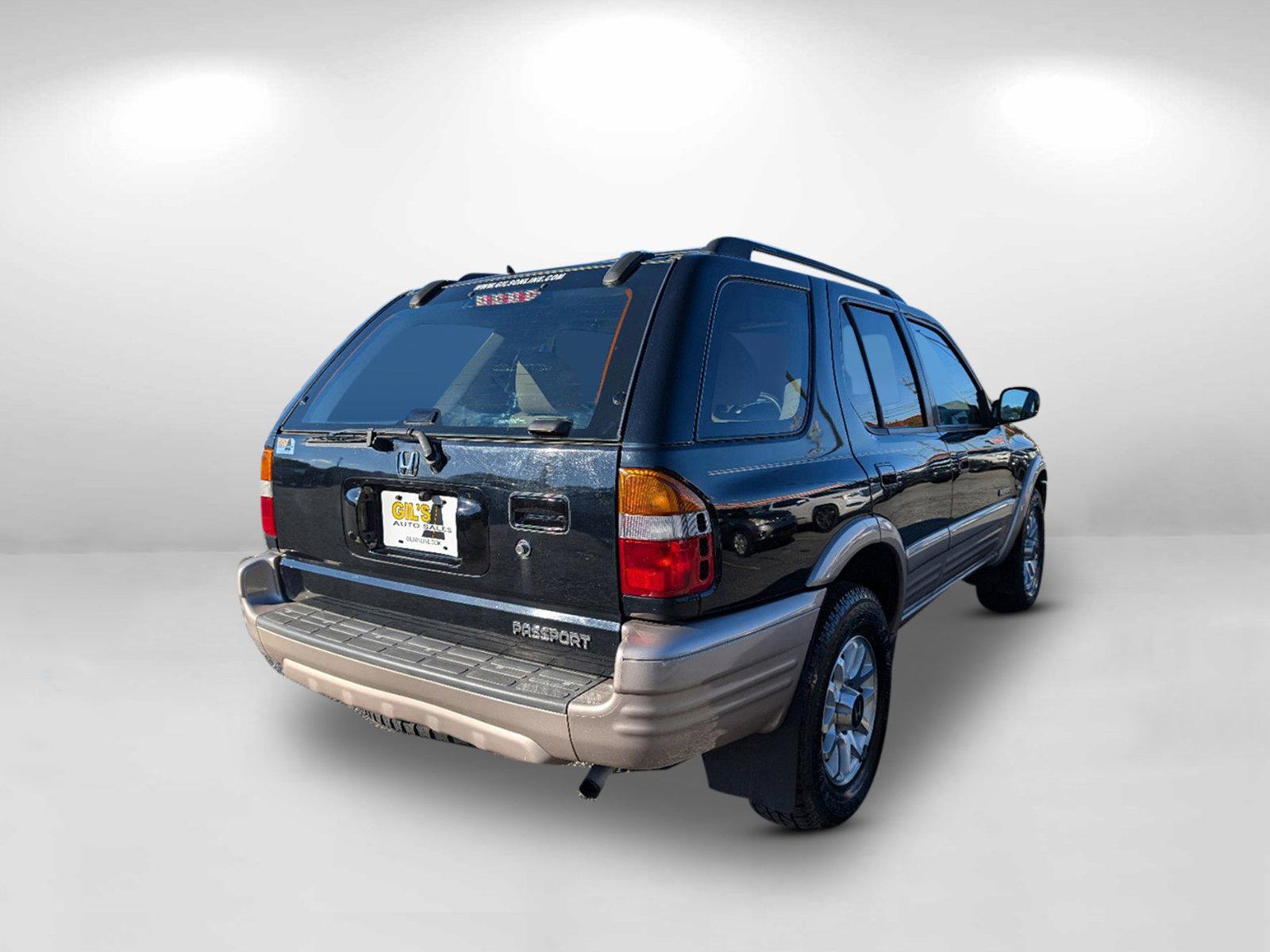 2000 Honda Passport EX (4S6CK58W3Y4) with an Gas V6 3.2L/193 engine, 4-Speed Electronic Automatic w/OD transmission, located at 1430 Gateway Drive, Opelika, AL, 36801, (334) 239-0944, 32.637871, -85.409790 - 2000 Honda Passport EX - Photo#4