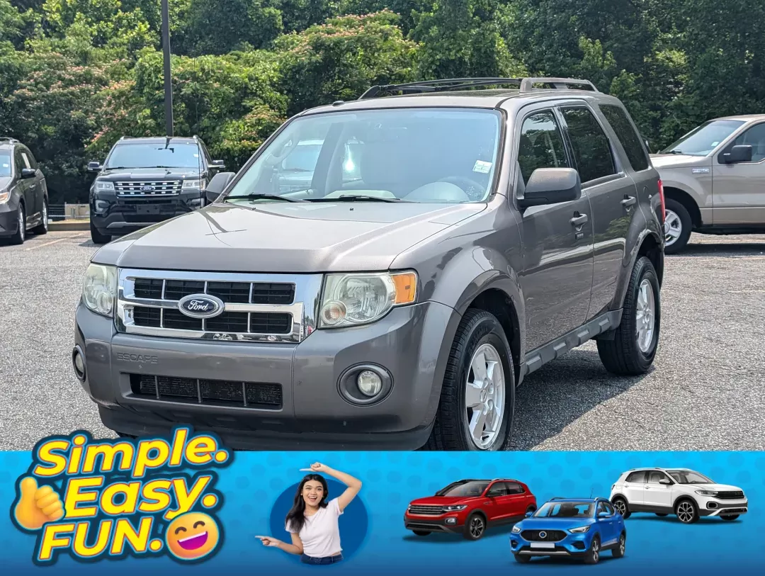 2011 Ford Escape XLT (1FMCU9DG3BK) with an Gas/Ethanol V6 3.0L/181 engine, 6-Speed Automatic transmission, located at 3959 U.S. 80 W, Phenix City, AL, 36870, (334) 297-4885, 32.469296, -85.135185 - 2011 Ford Escape XLT - Photo#0