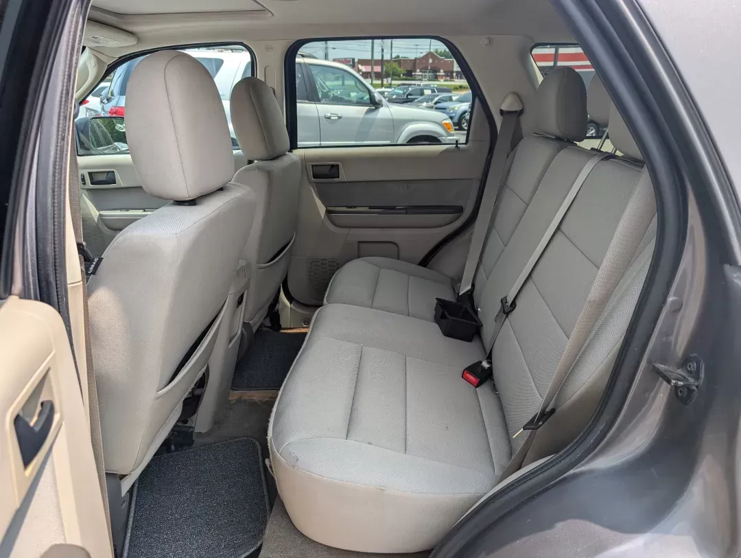 2011 Ford Escape XLT (1FMCU9DG3BK) with an Gas/Ethanol V6 3.0L/181 engine, 6-Speed Automatic transmission, located at 3959 U.S. 80 W, Phenix City, AL, 36870, (334) 297-4885, 32.469296, -85.135185 - 2011 Ford Escape XLT - Photo#10