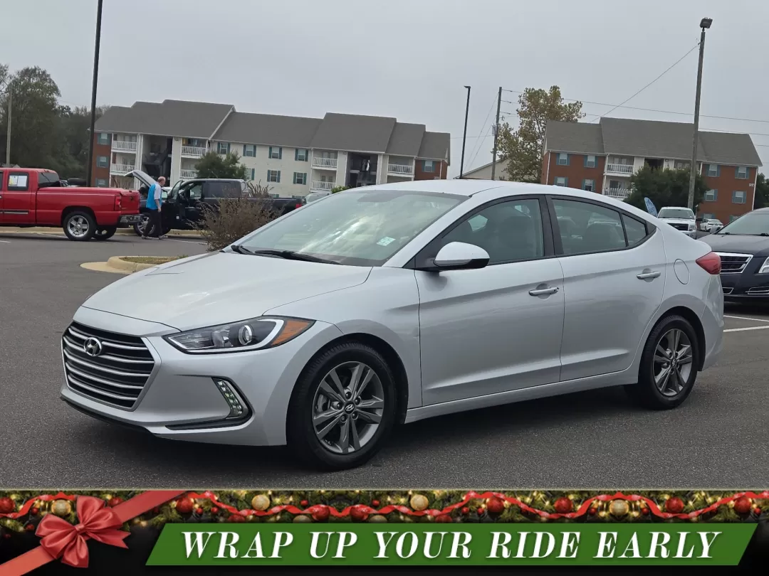 photo of 2017 Hyundai Elantra Limited