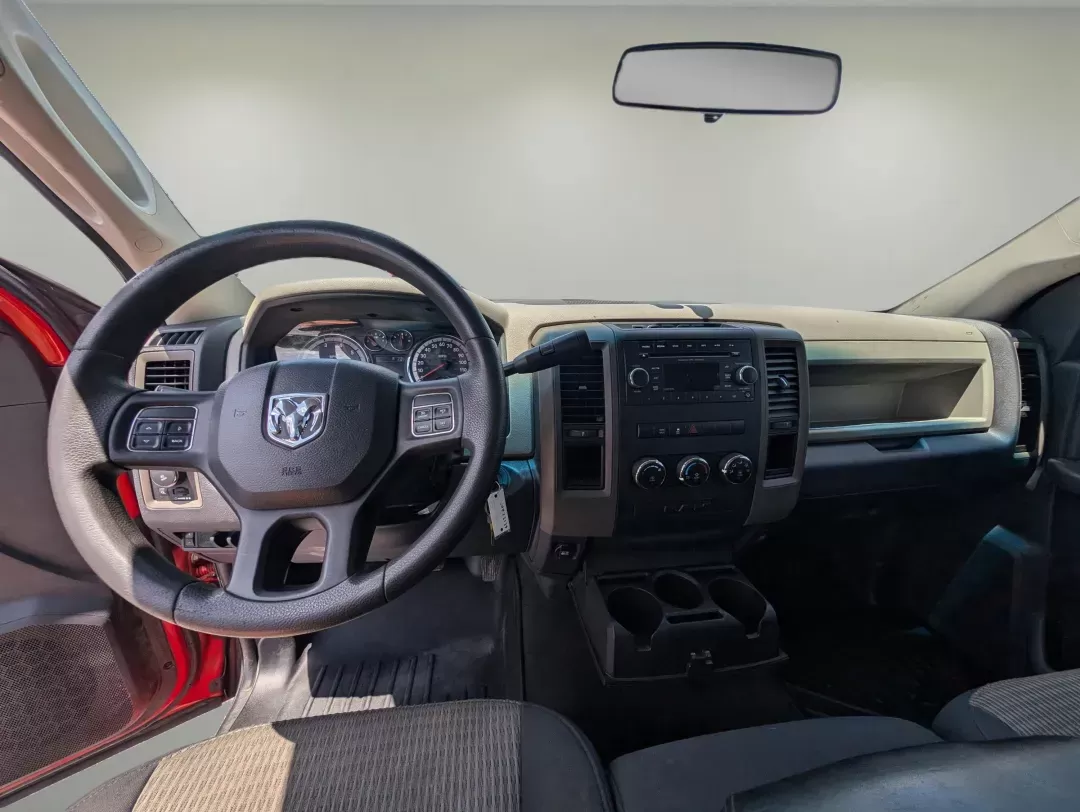 2012 /Dark Slate/Medium Graystone Ram 1500 Express (3C6JD6AT7CG) with an Gas V8 5.7L/345 engine, 6-Speed Automatic transmission, located at 5115 14th Ave., Columbus, GA, 31904, (706) 323-0345, 32.511494, -84.971046 - 2012 Ram 1500 Express - Photo#15