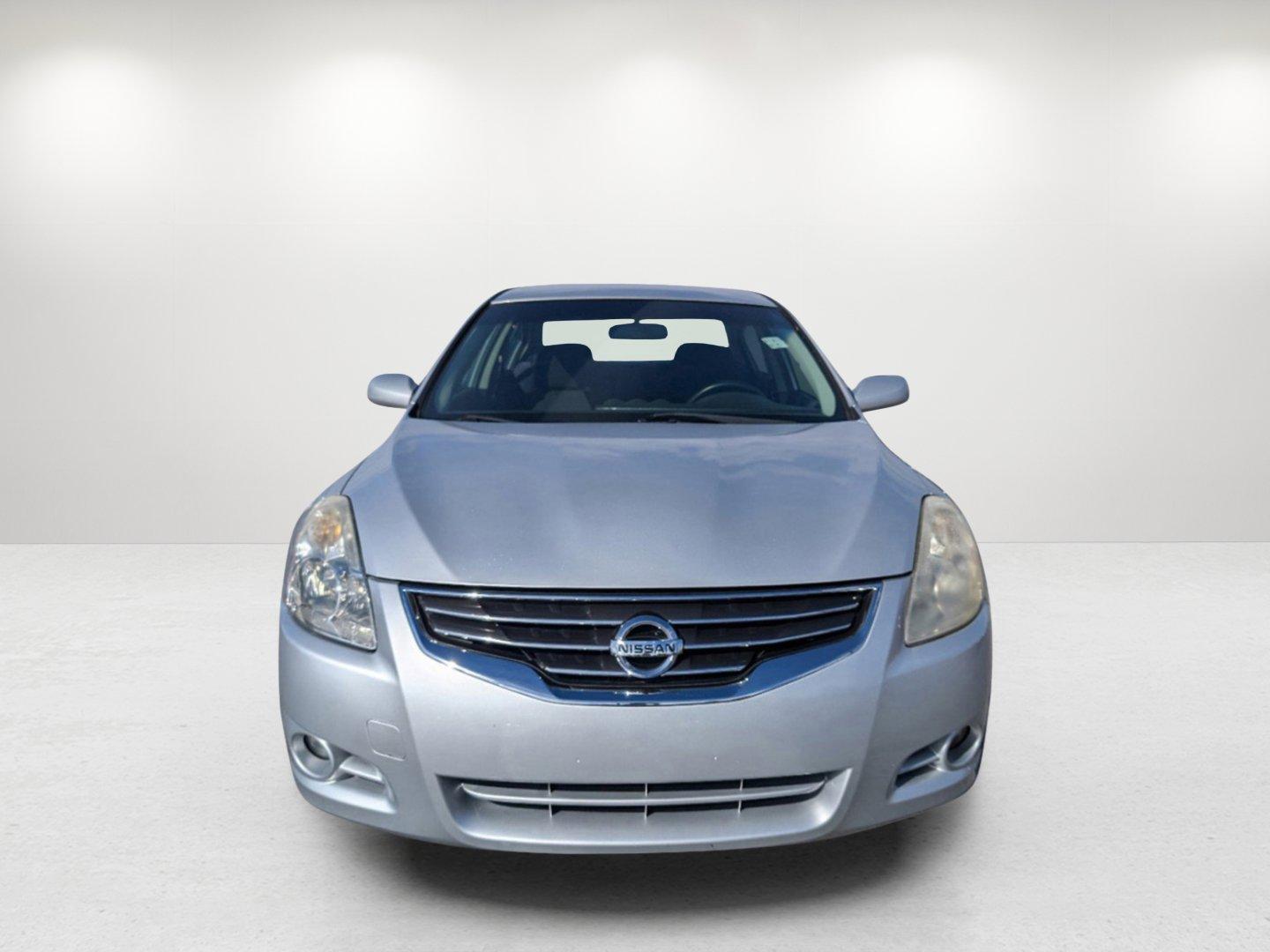 2012 /Charcoal Nissan Altima 2.5 S (1N4AL2AP8CC) with an Gas I4 2.5L/ engine, 1-Speed Continuously Variable Ratio transmission, located at 1430 Gateway Drive, Opelika, AL, 36801, (334) 239-0944, 32.637871, -85.409790 - 2012 Nissan Altima 2.5 S - Photo#1