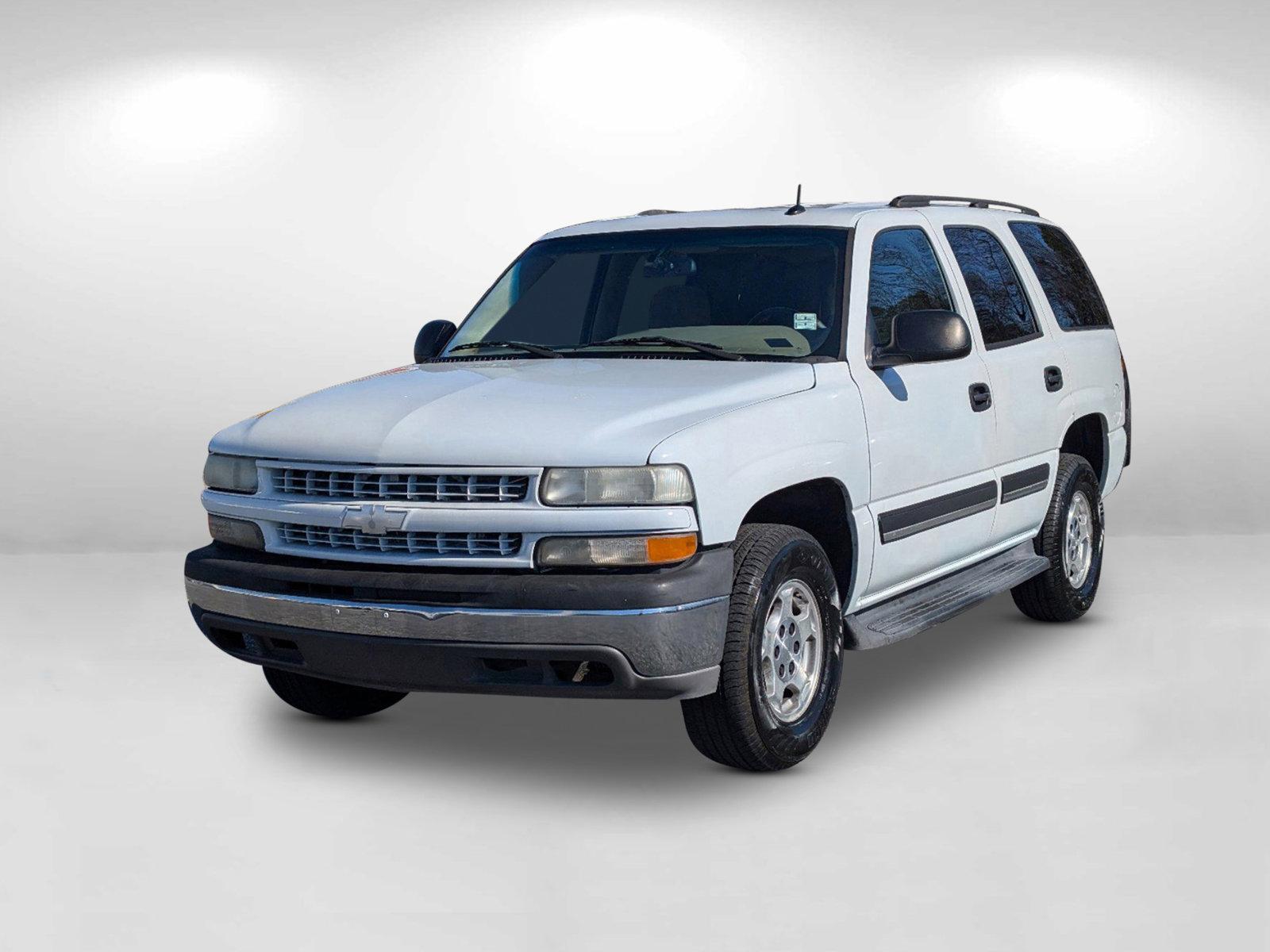 2005 Summit White /Tan/Neutral Chevrolet Tahoe LS (1GNEC13T65J) with an Gas V8 5.3L/327 engine, 4-Speed Automatic w/OD transmission, located at 3959 U.S. 80 W, Phenix City, AL, 36870, (334) 297-4885, 32.469296, -85.135185 - 2005 Chevrolet Tahoe LS - Photo#2