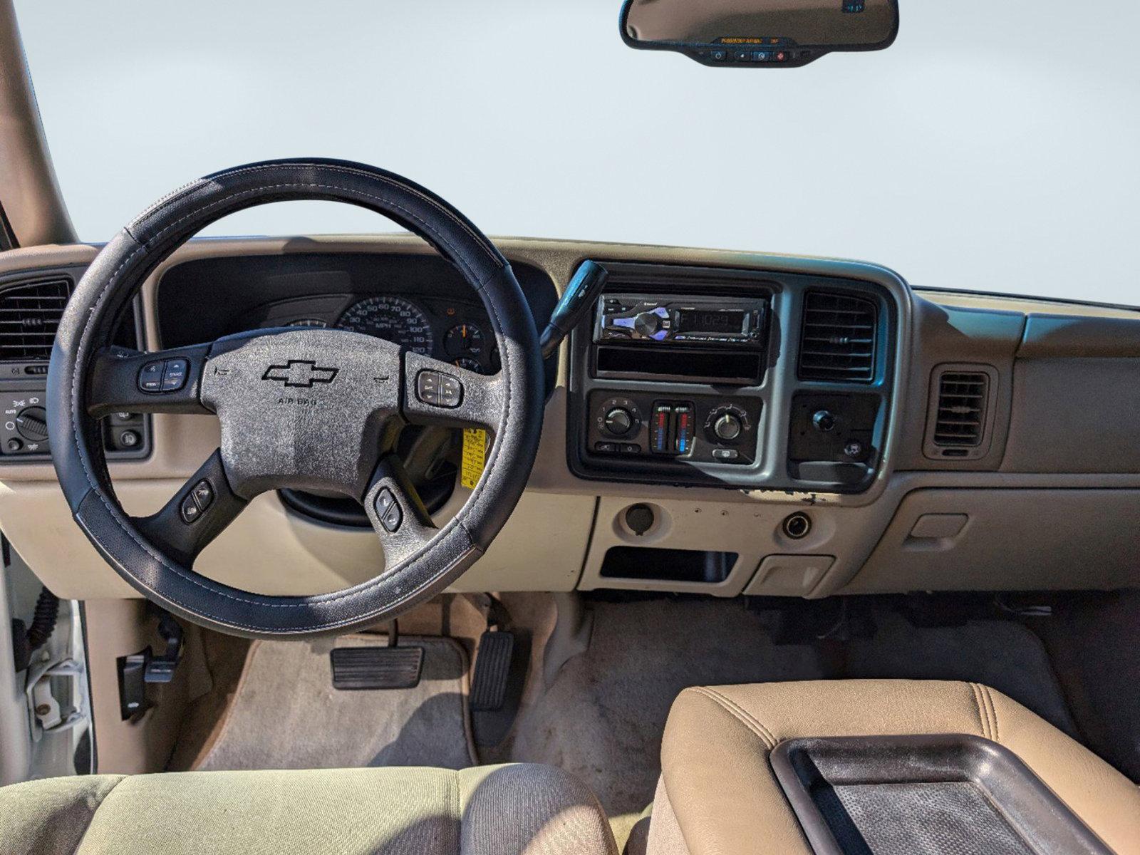 2005 Summit White /Tan/Neutral Chevrolet Tahoe LS (1GNEC13T65J) with an Gas V8 5.3L/327 engine, 4-Speed Automatic w/OD transmission, located at 3959 U.S. 80 W, Phenix City, AL, 36870, (334) 297-4885, 32.469296, -85.135185 - 2005 Chevrolet Tahoe LS - Photo#13