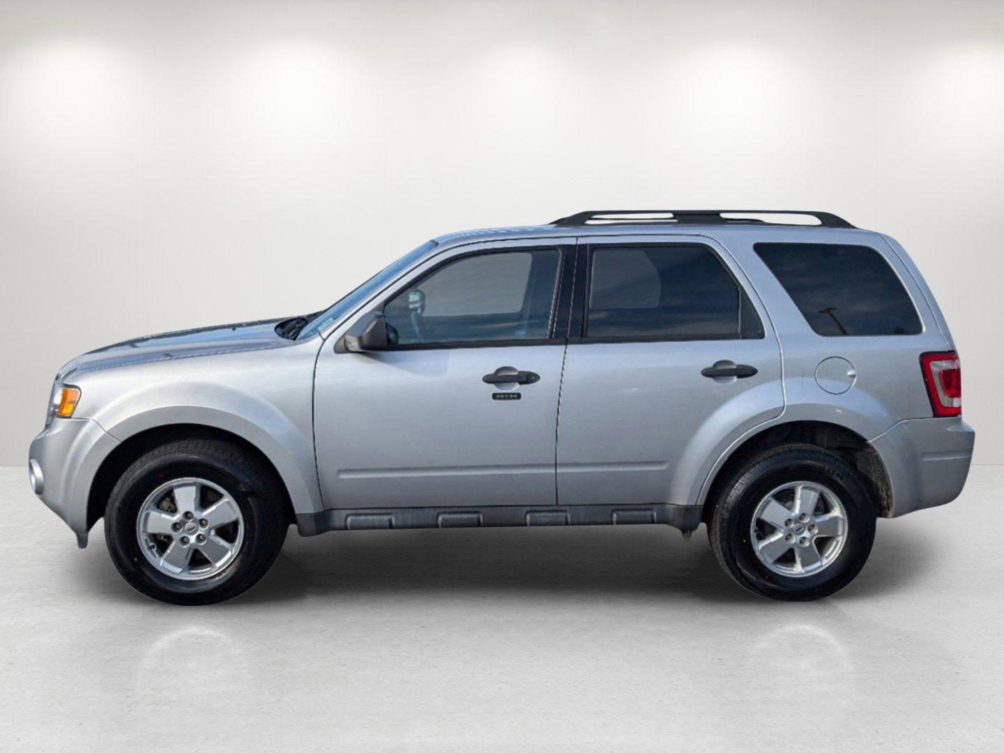 2011 Ford Escape XLT (1FMCU0DGXBK) with an Gas/Ethanol V6 3.0L/181 engine, 6-Speed Automatic transmission, located at 5115 14th Ave., Columbus, GA, 31904, (706) 323-0345, 32.511494, -84.971046 - 2011 Ford Escape XLT - Photo#7