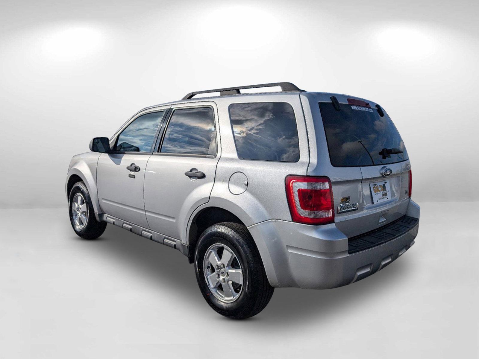 2011 Ford Escape XLT (1FMCU0DGXBK) with an Gas/Ethanol V6 3.0L/181 engine, 6-Speed Automatic transmission, located at 3959 U.S. 80 W, Phenix City, AL, 36870, (334) 297-4885, 32.469296, -85.135185 - 2011 Ford Escape XLT - Photo#6