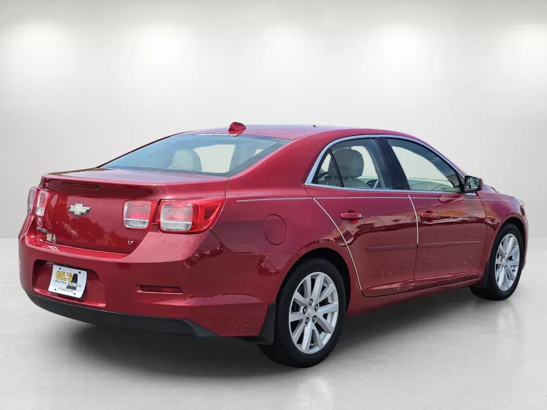 2013 /Cocoa/Light Neutral Chevrolet Malibu LT (1G11E5SA4DF) with an Other engine, located at 521 Old Farm Lane Rd, Prattville, AL, 36066, (334) 325-1505, 32.482460, -86.416367 - **Unlock Your Next Adventure with the 2013 Chevrolet Malibu LT at Gils Auto!**<br /> <br /> Are you looking for a reliable vehicle that fits your busy lifestyle? The 2013 Chevrolet Malibu LT is the perfect sedan for those who crave comfort, style, and technology while maintaining an eye on budget-fr - Photo#4