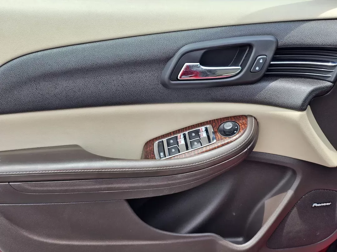 2013 /Cocoa/Light Neutral Chevrolet Malibu LT (1G11E5SA4DF) with an Other engine, located at 521 Old Farm Lane Rd, Prattville, AL, 36066, (334) 325-1505, 32.482460, -86.416367 - **Unlock Your Next Adventure with the 2013 Chevrolet Malibu LT at Gils Auto!**<br /> <br /> Are you looking for a reliable vehicle that fits your busy lifestyle? The 2013 Chevrolet Malibu LT is the perfect sedan for those who crave comfort, style, and technology while maintaining an eye on budget-fr - Photo#8
