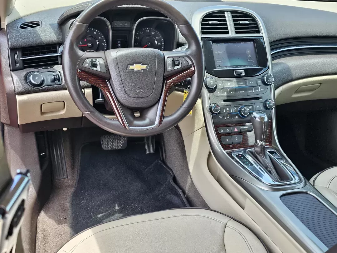 2013 /Cocoa/Light Neutral Chevrolet Malibu LT (1G11E5SA4DF) with an Other engine, located at 521 Old Farm Lane Rd, Prattville, AL, 36066, (334) 325-1505, 32.482460, -86.416367 - **Unlock Your Next Adventure with the 2013 Chevrolet Malibu LT at Gils Auto!**<br /> <br /> Are you looking for a reliable vehicle that fits your busy lifestyle? The 2013 Chevrolet Malibu LT is the perfect sedan for those who crave comfort, style, and technology while maintaining an eye on budget-fr - Photo#15