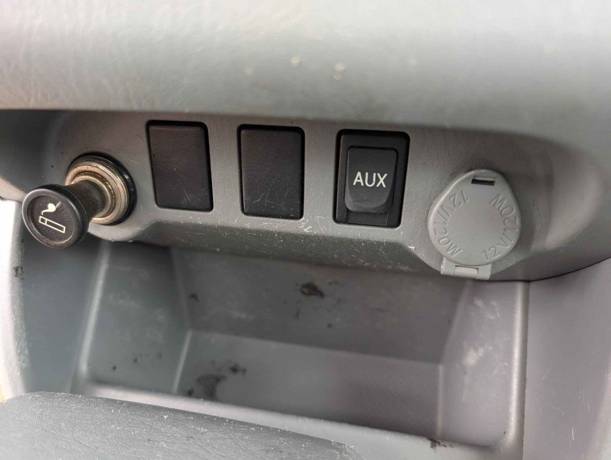 2010 Toyota Tacoma (5TENX4CN6AZ) with an Gas I4 2.7L/164 engine, 4-Speed Automatic w/OD transmission, located at 5115 14th Ave., Columbus, GA, 31904, (706) 323-0345, 32.511494, -84.971046 - 2010 Toyota Tacoma - Photo#13